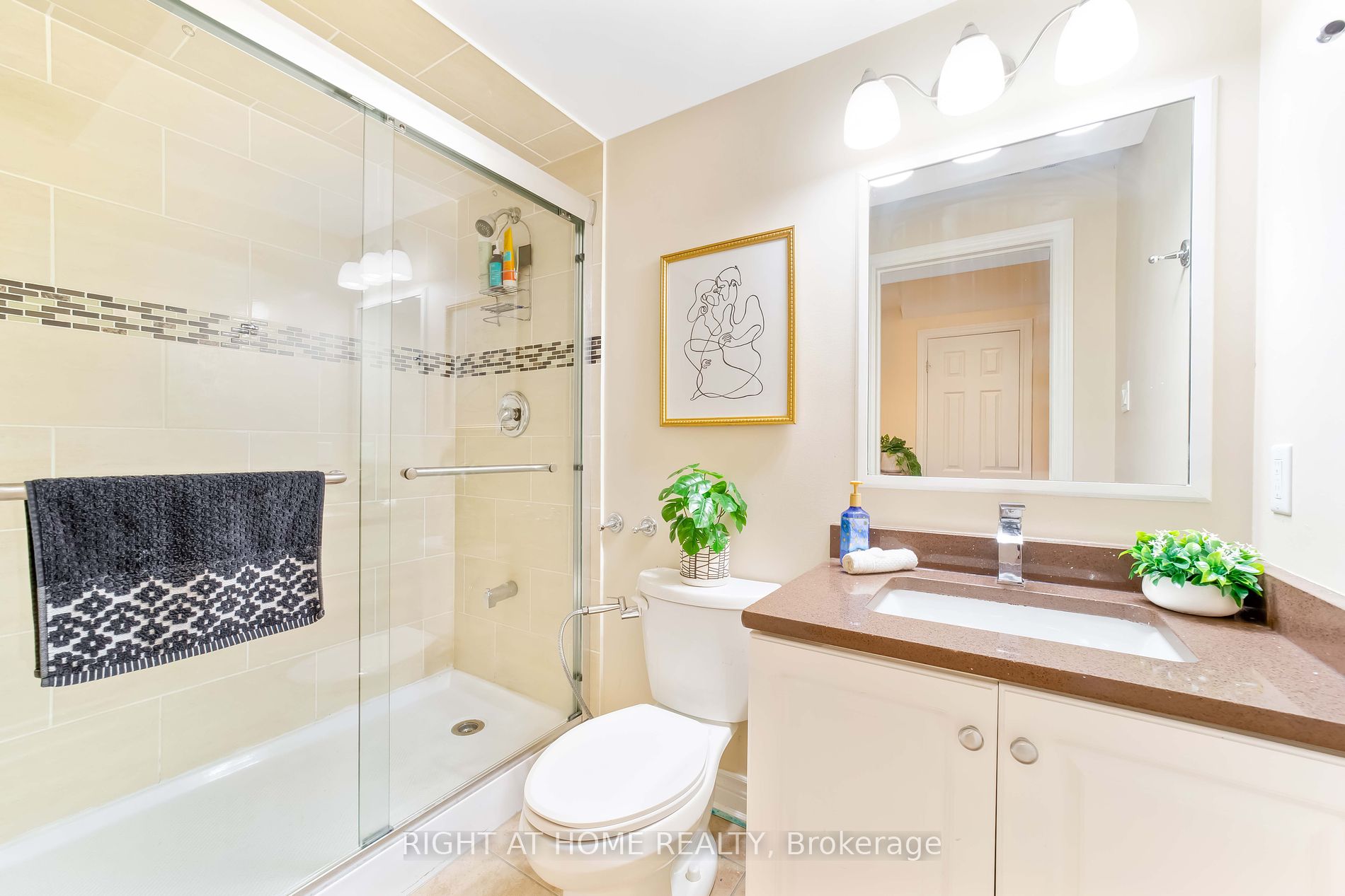 65 KEITH WRIGHT Crescent