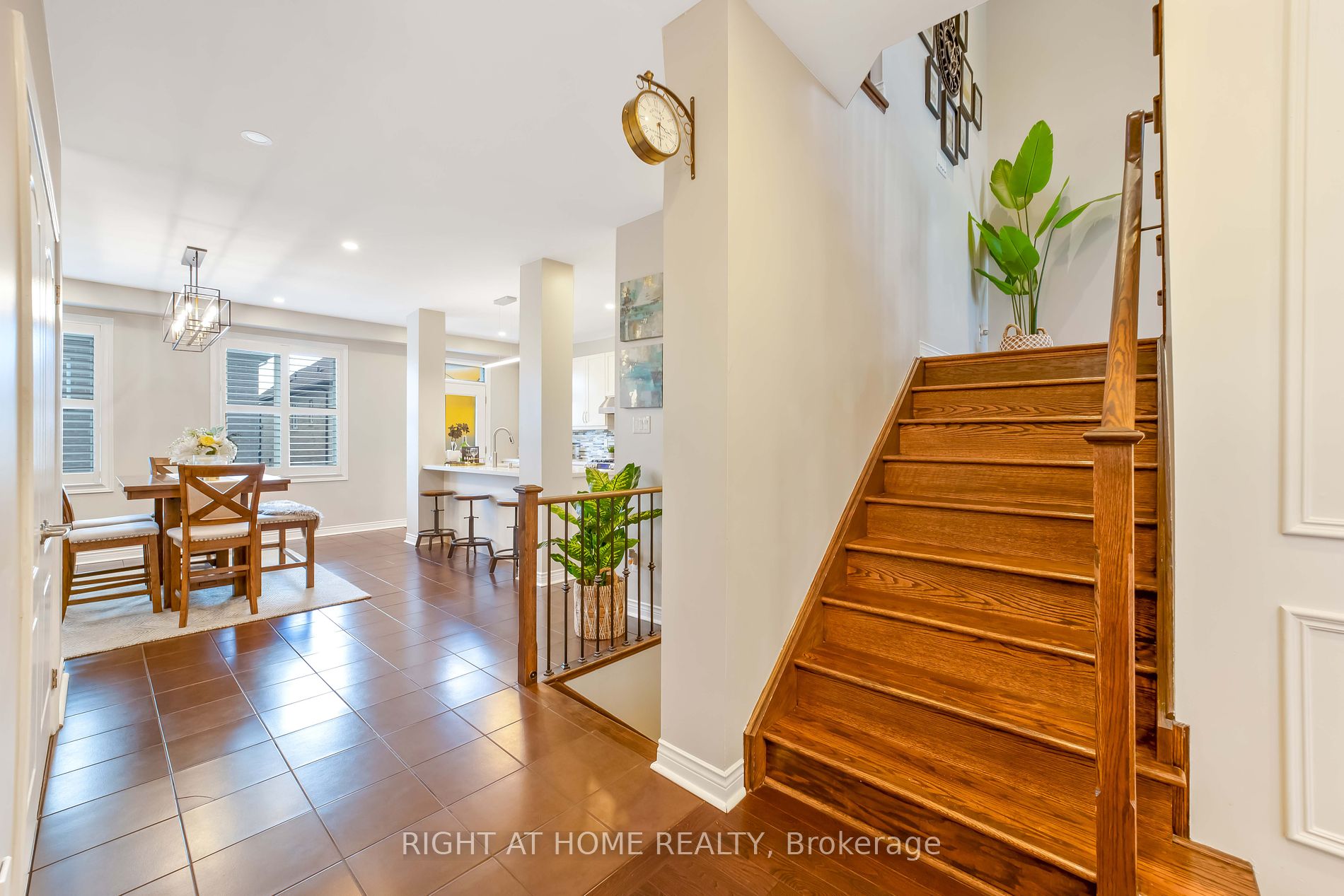 65 KEITH WRIGHT Crescent