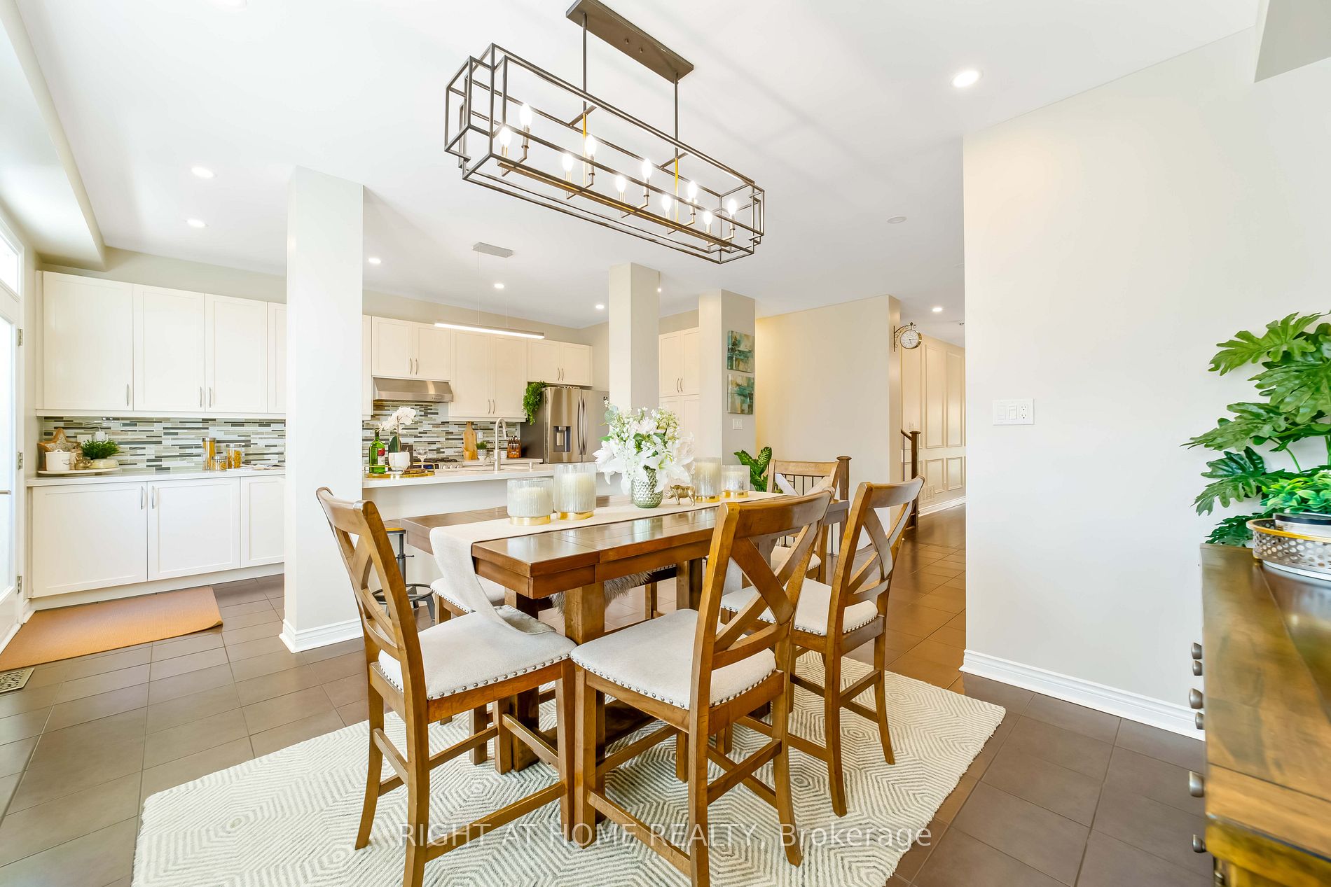65 KEITH WRIGHT Crescent