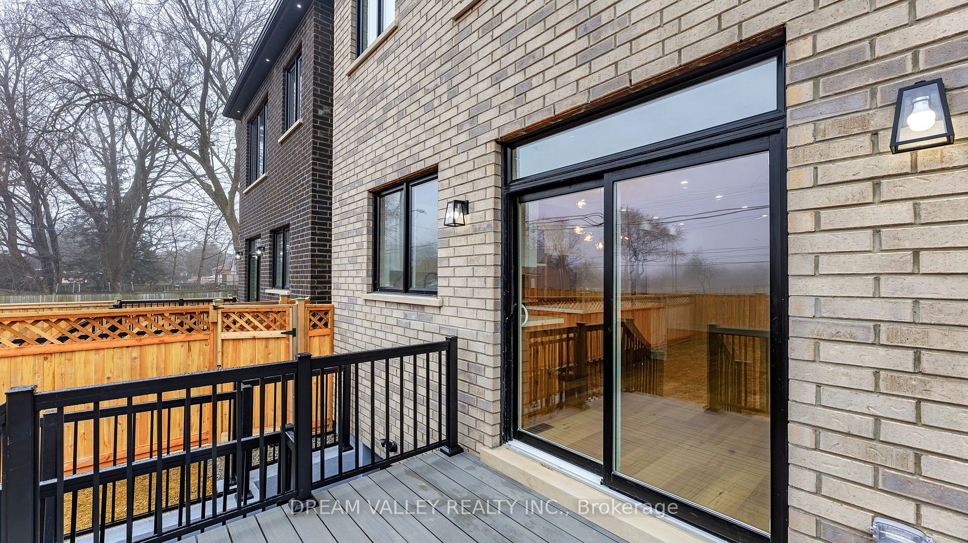 109B Heale Ave