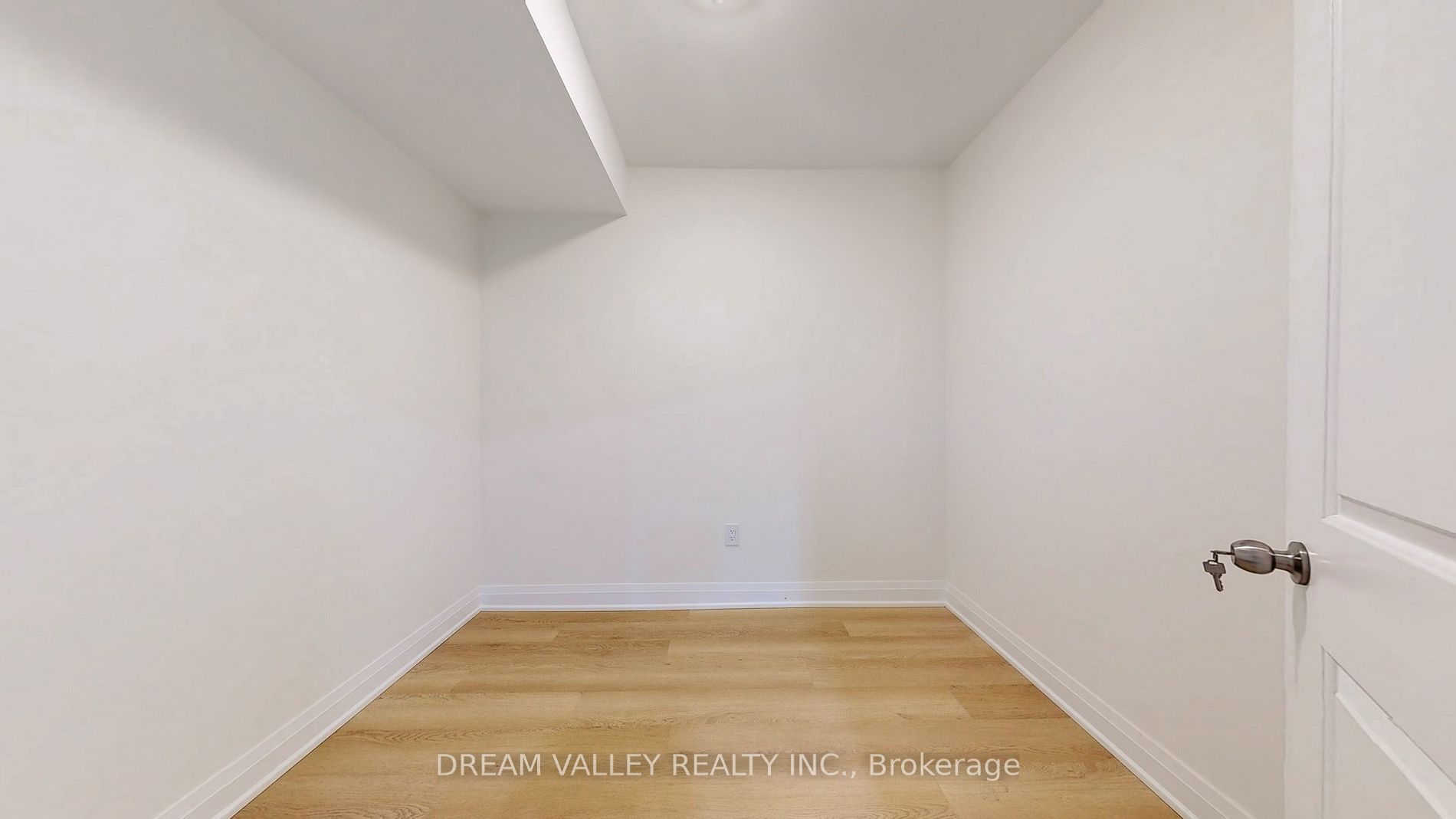 109B Heale Ave