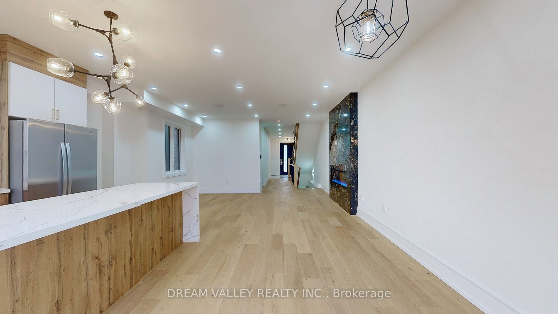 109B Heale Ave
