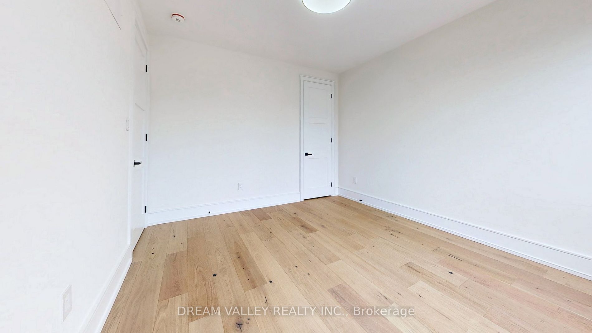 109B Heale Ave