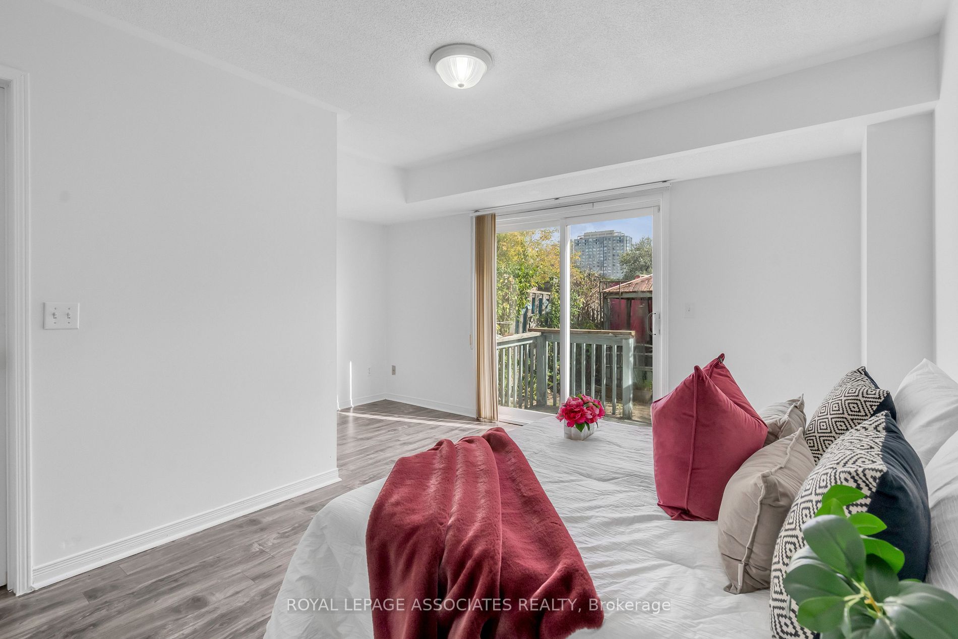 144 Jenkinson Way, #14
