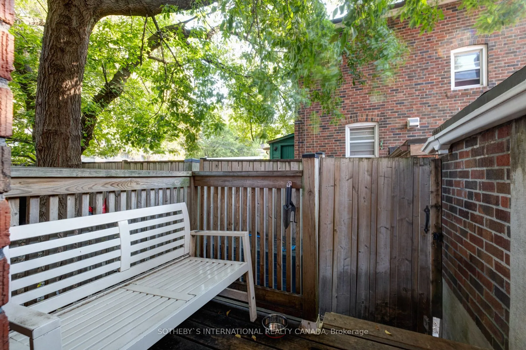 1173 Broadview Ave