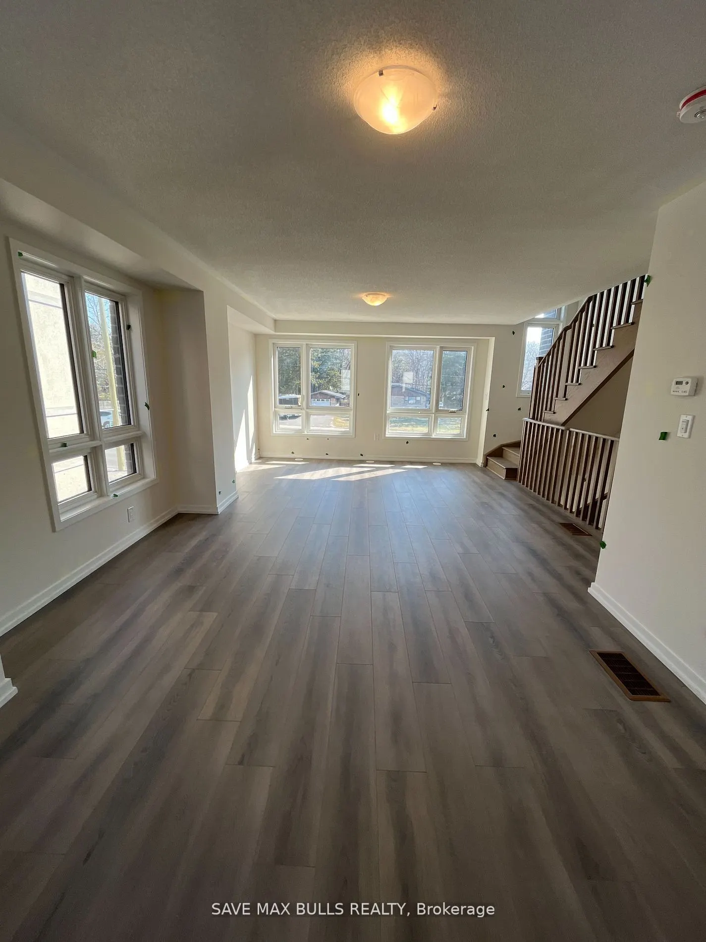 250 Townline Rd N