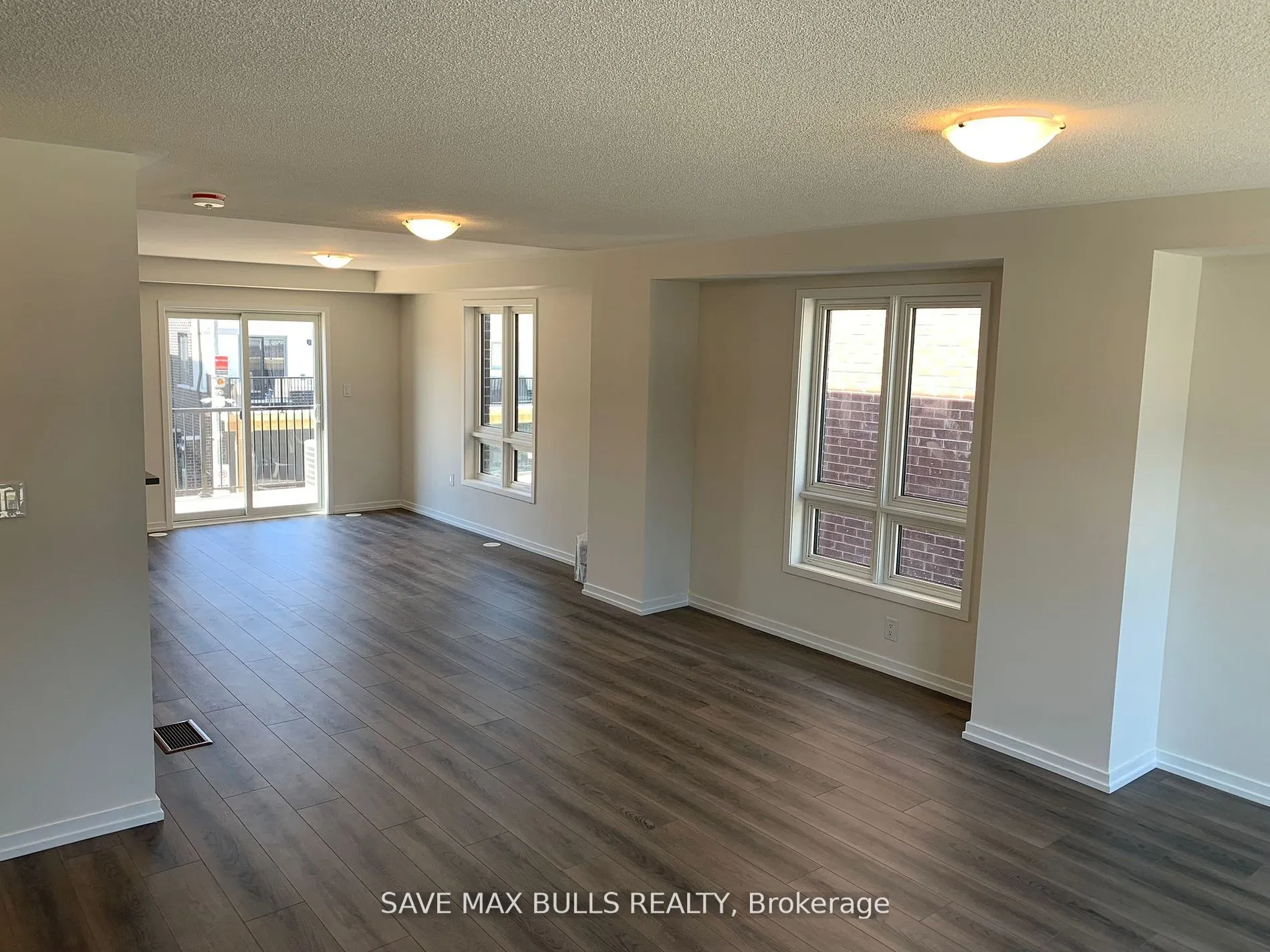 250 Townline Rd N