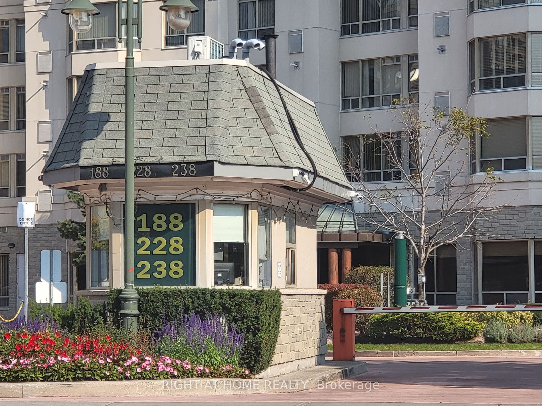 188 Bonis Ave, #208