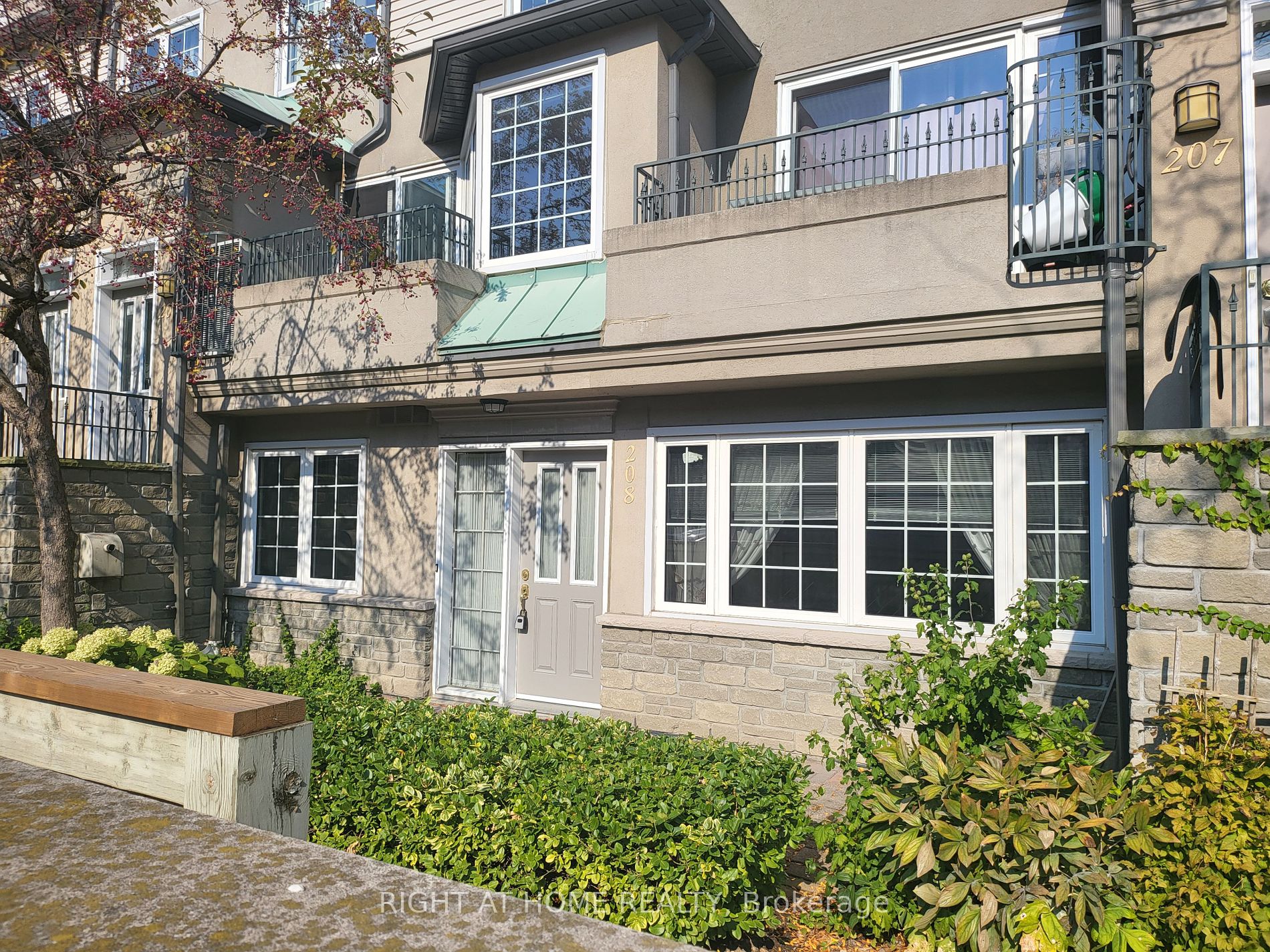 188 Bonis Ave, #208