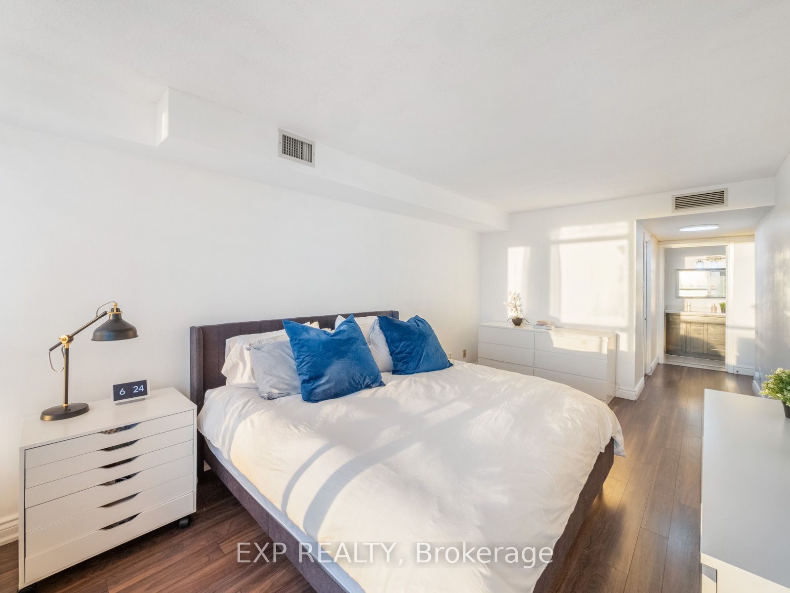 4725 Sheppard Ave E, #712