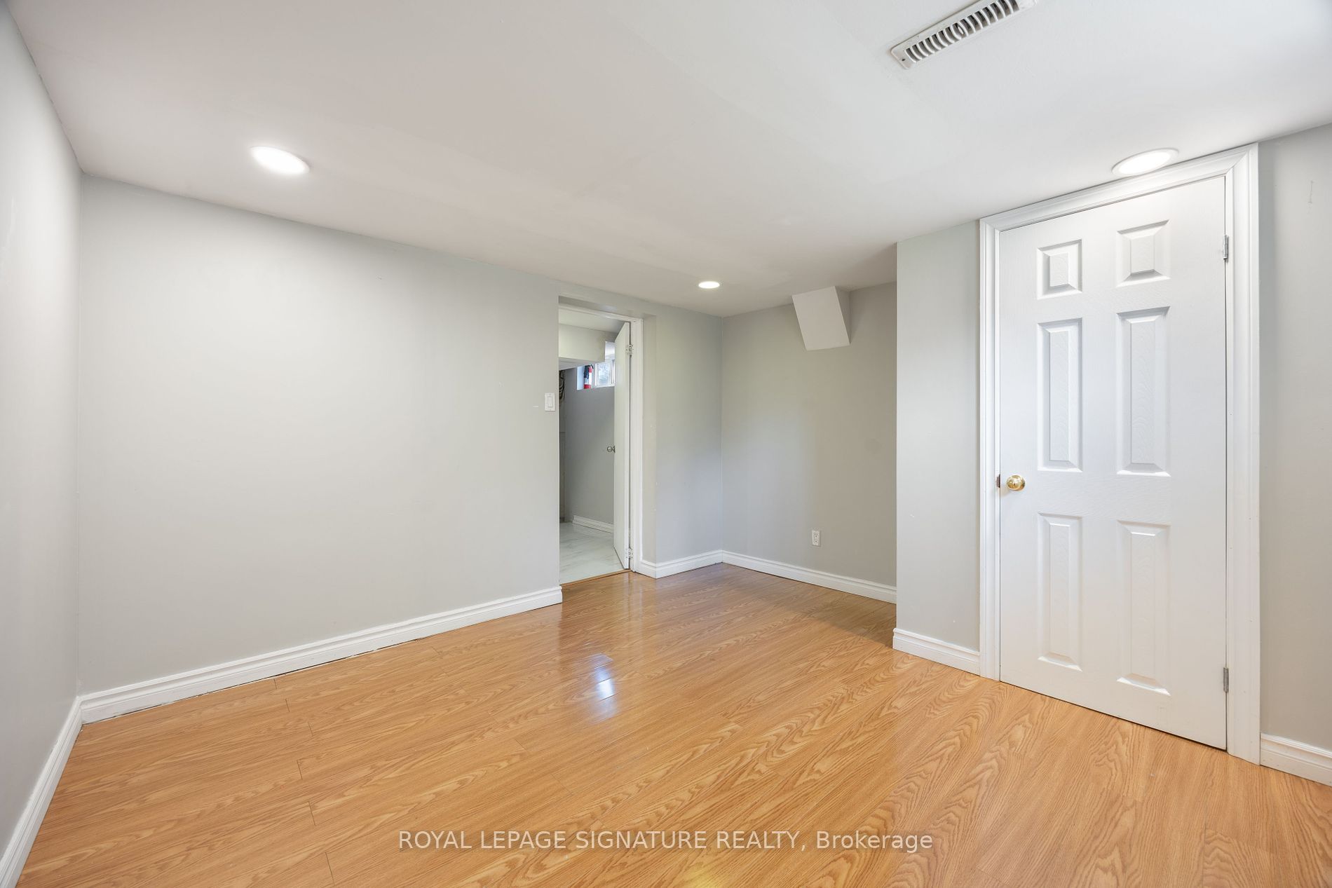 75 Admiral Rd