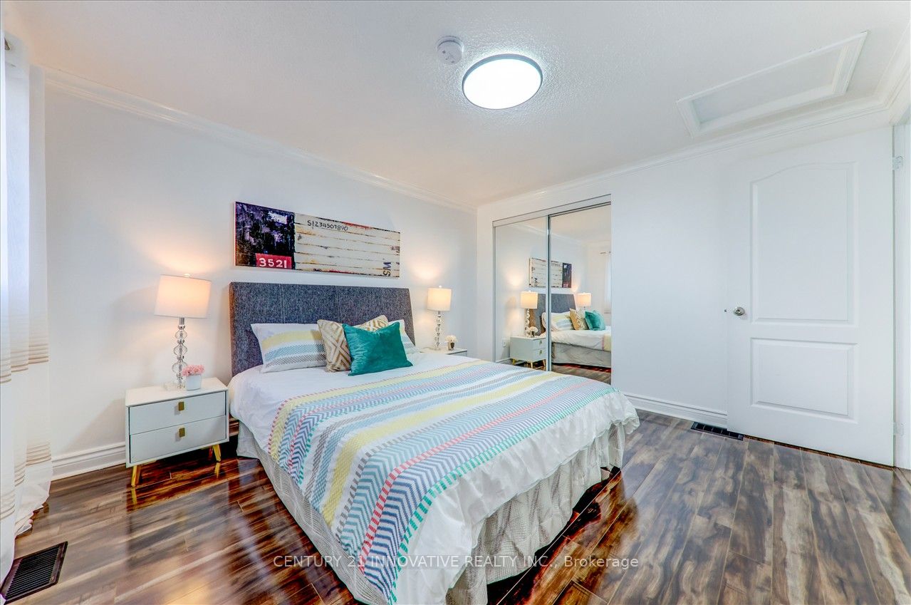 39 Birrell Ave