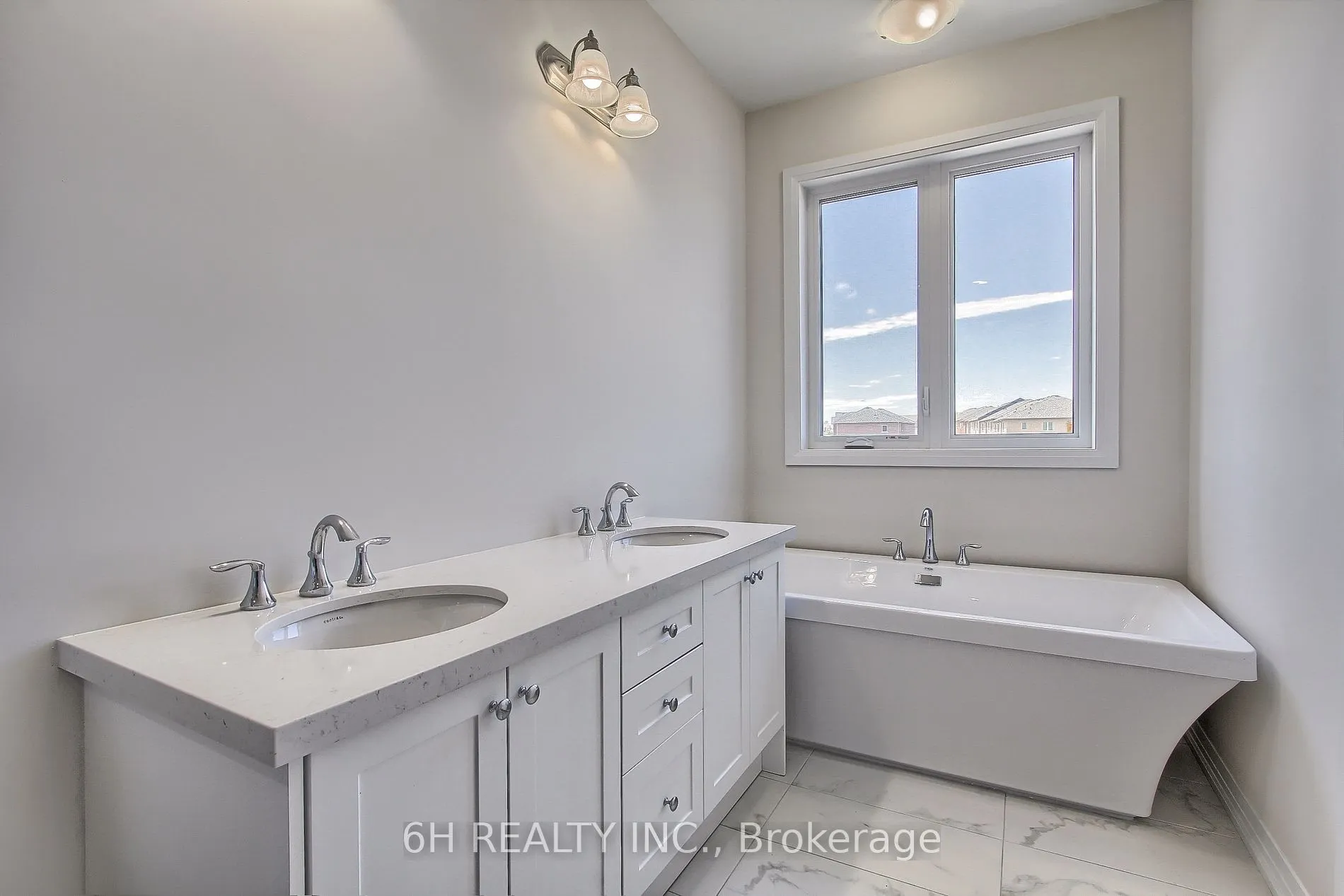 2616 Hibiscus Dr