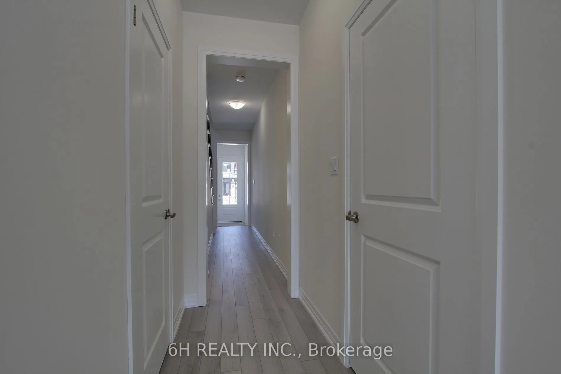 2608 Hibiscus Dr