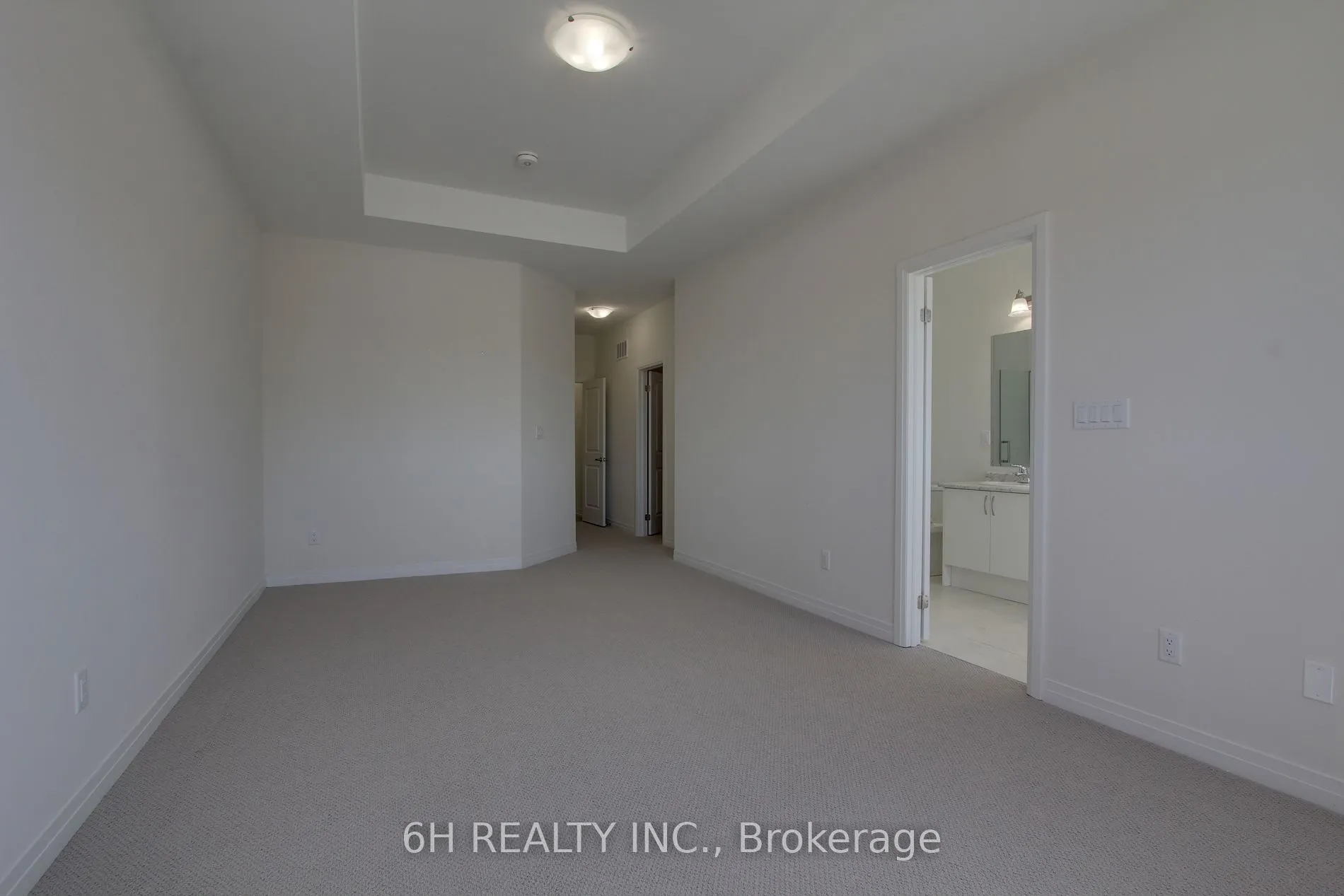 2608 Hibiscus Dr