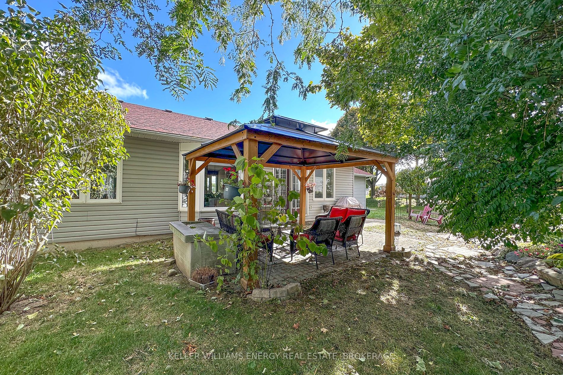 32 Wilmot Tr
