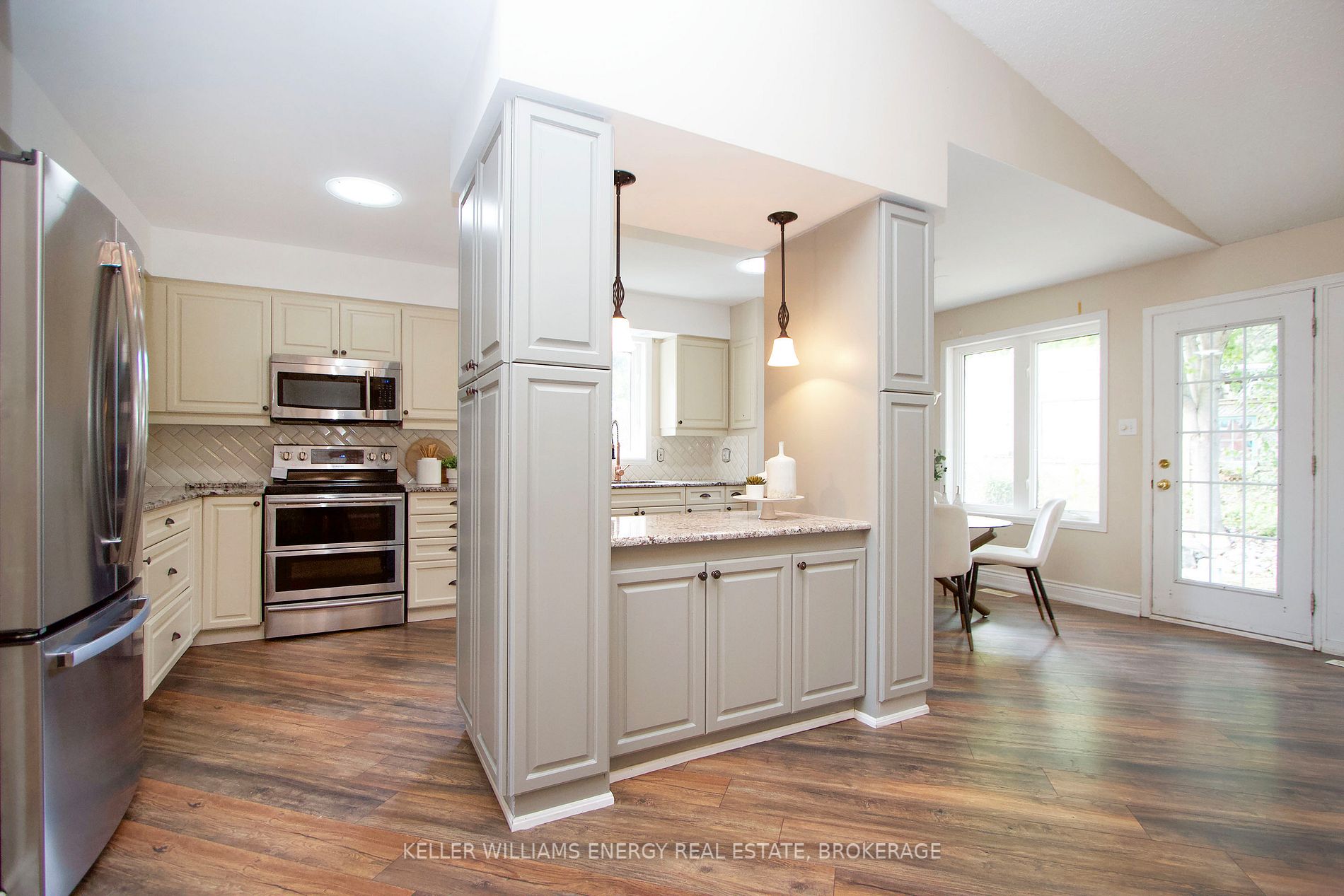 32 Wilmot Tr