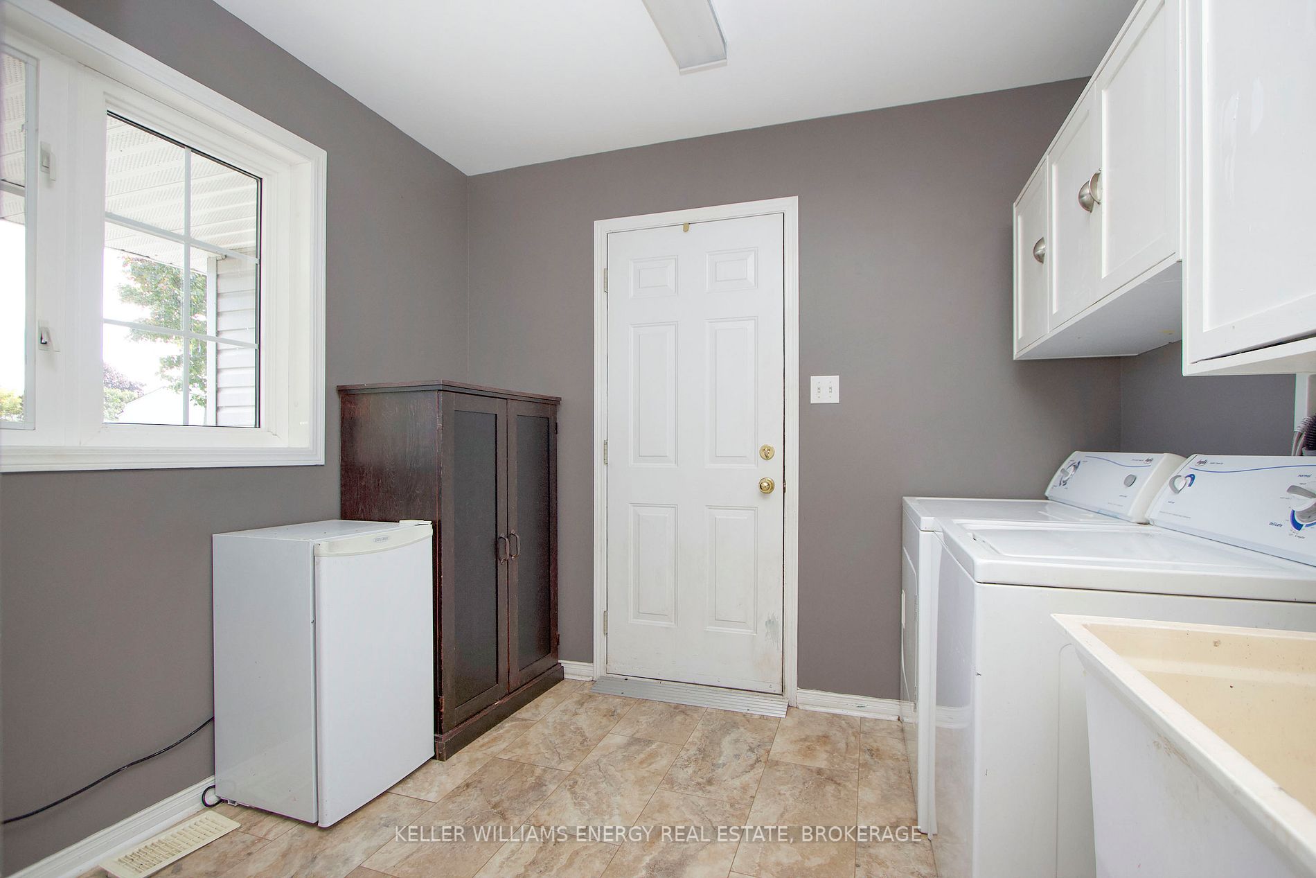 32 Wilmot Tr