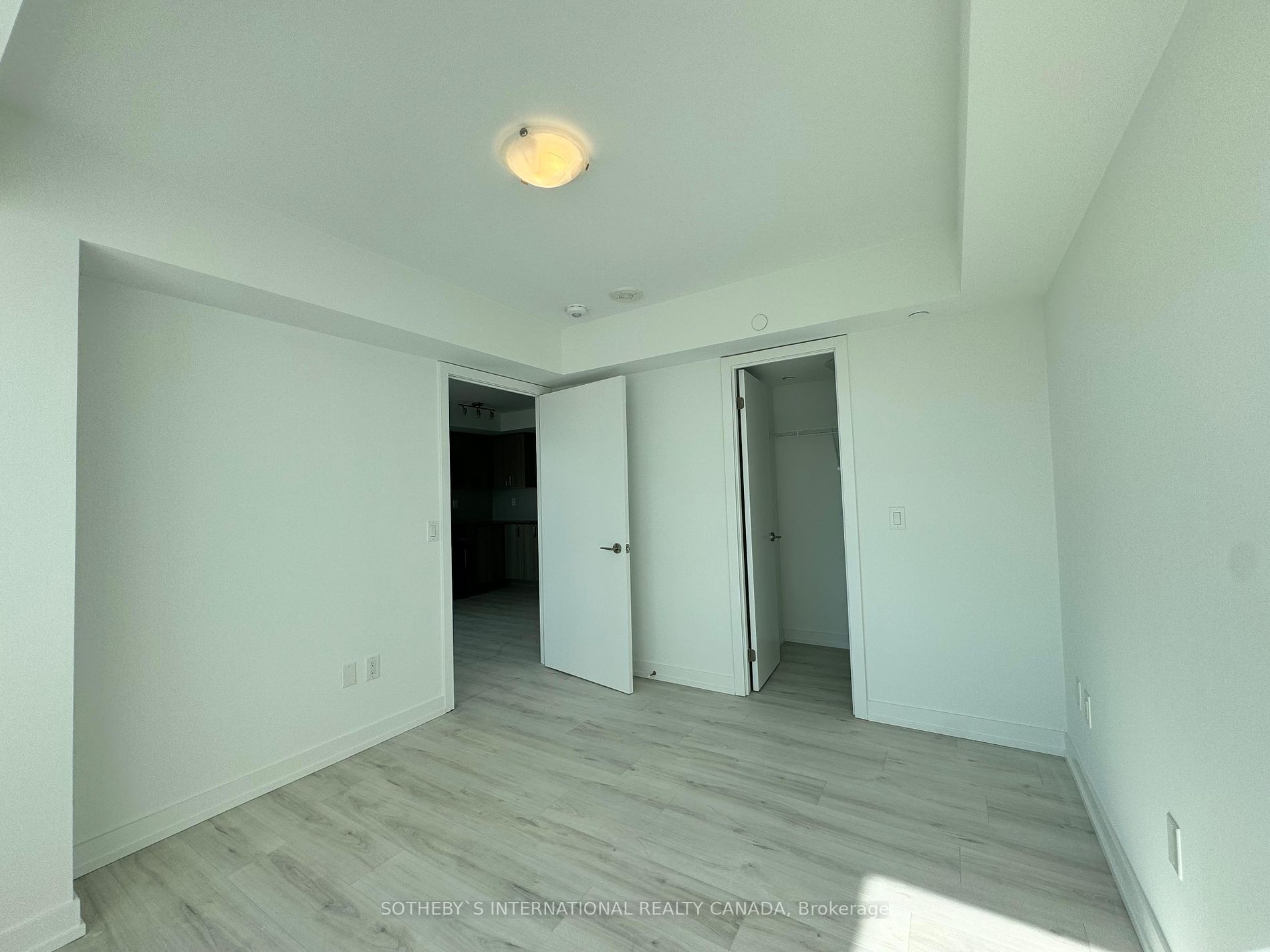 1435 Celebration Dr, #303