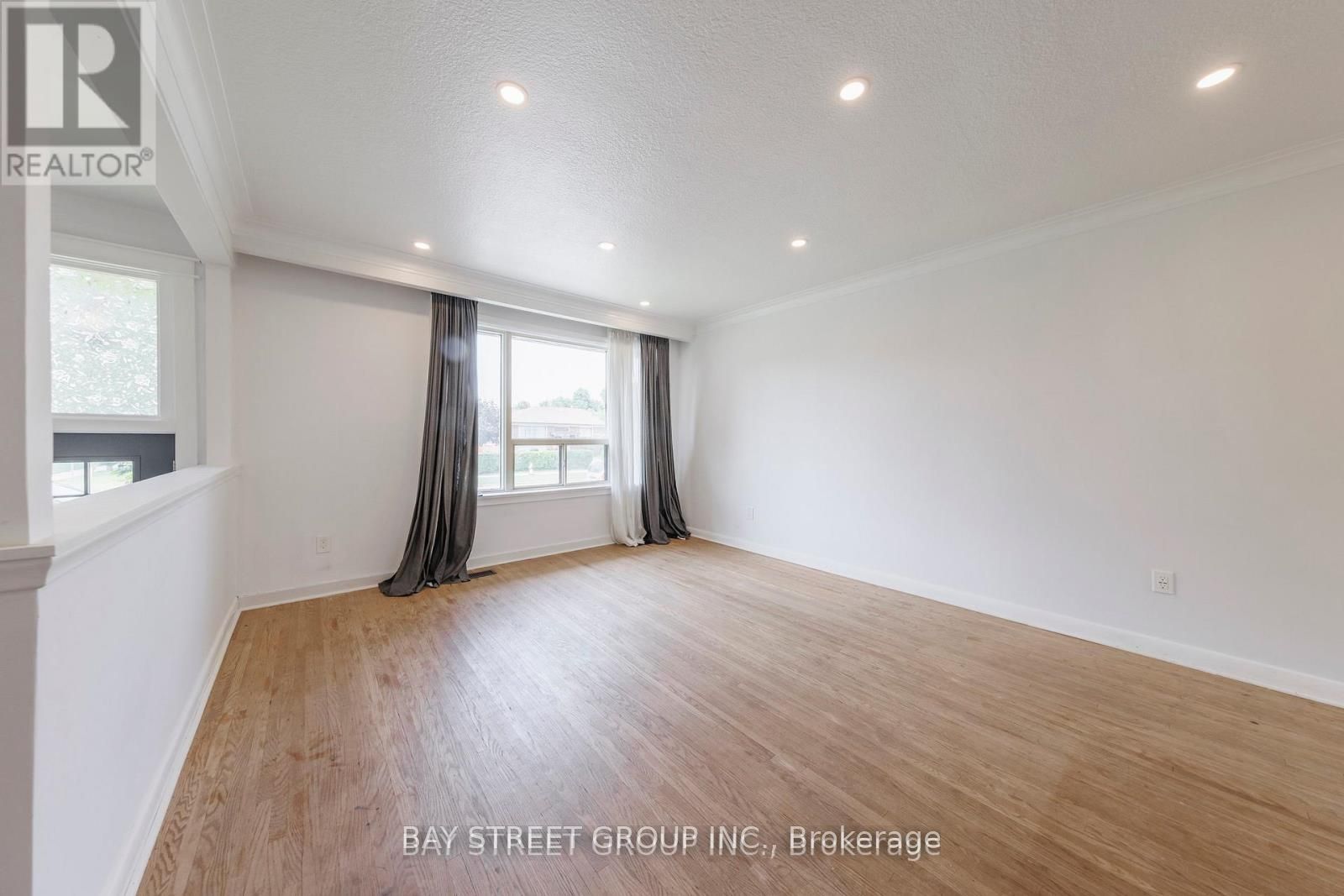 29 Greenock Ave
