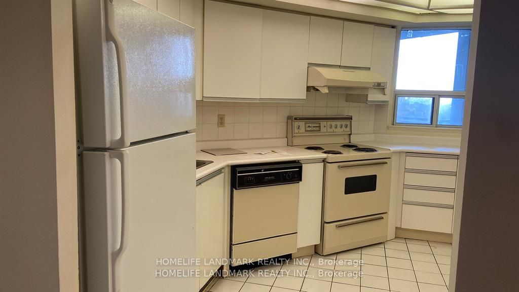 4725 Sheppard Ave E, #1217