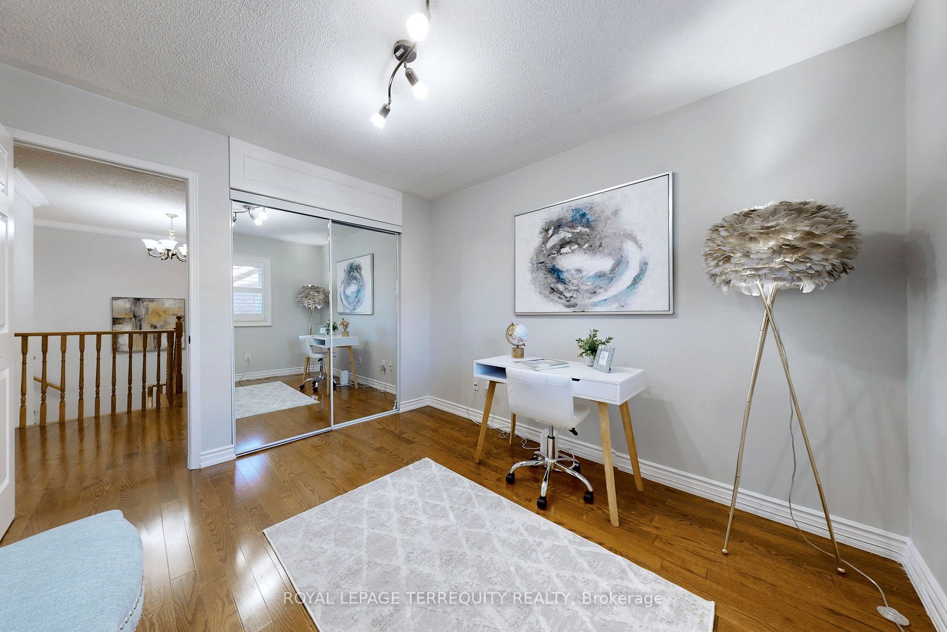 12 William Davidson St