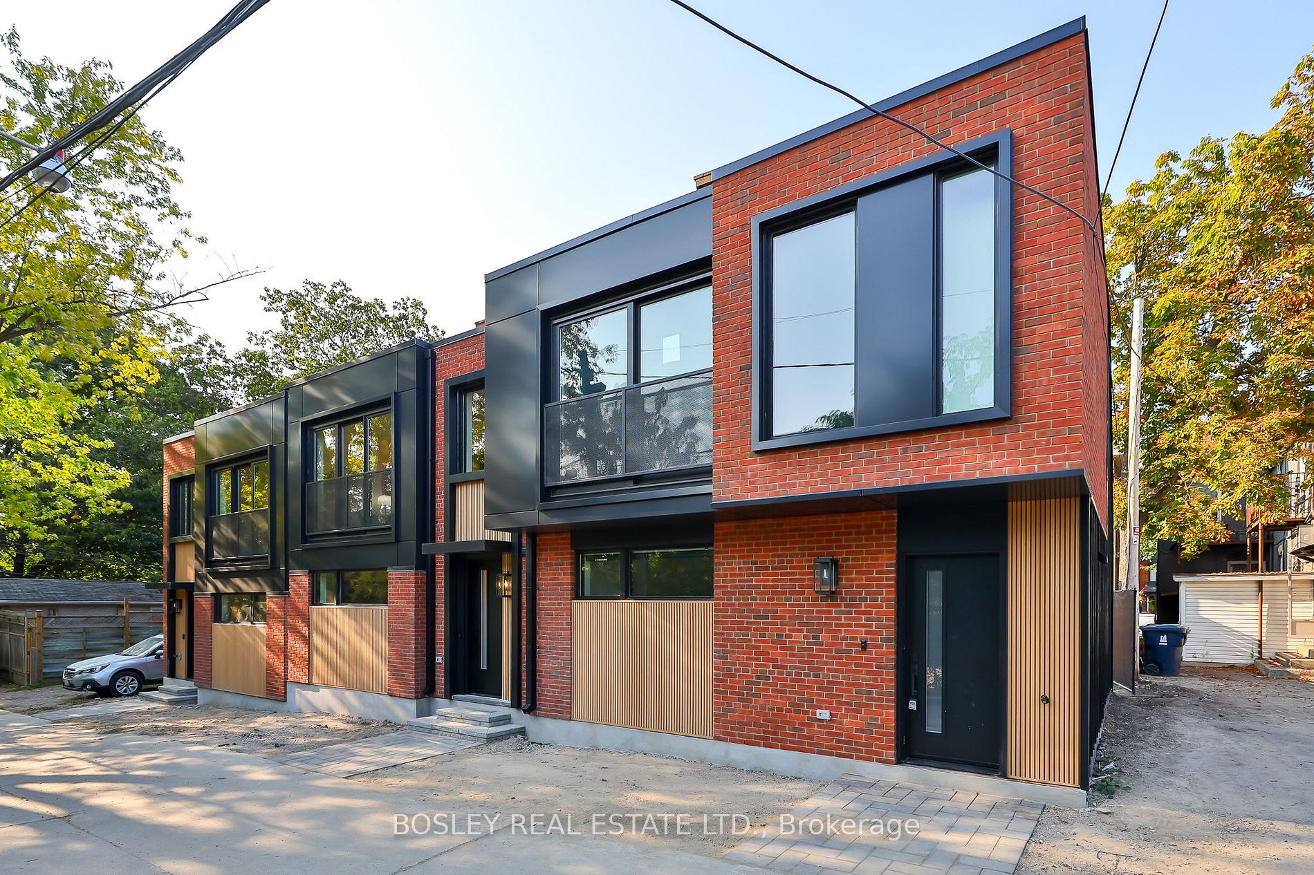 2135R Gerrard St E, #Laneway