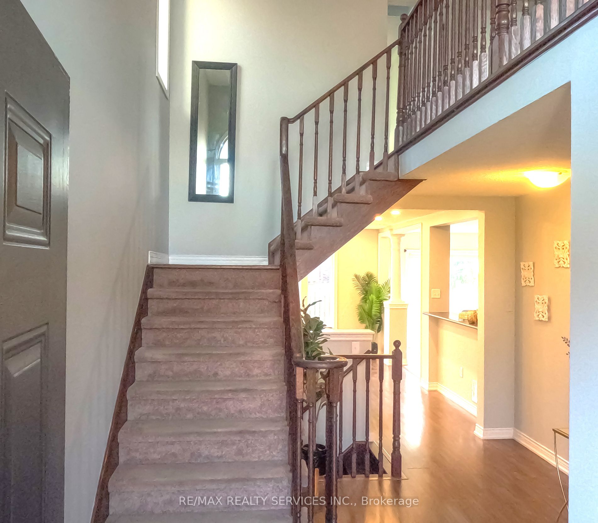 25 Swansea St
