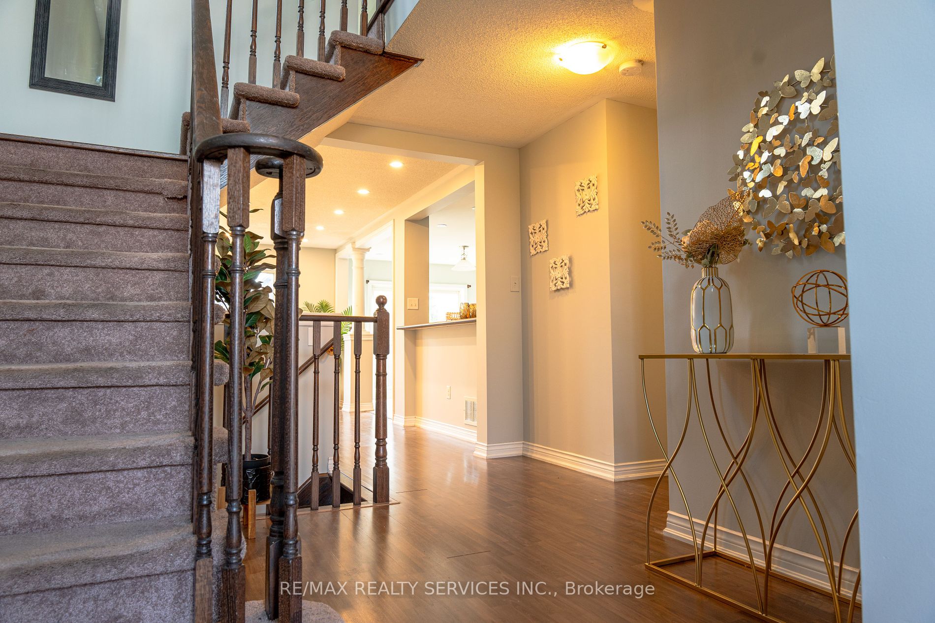 25 Swansea St