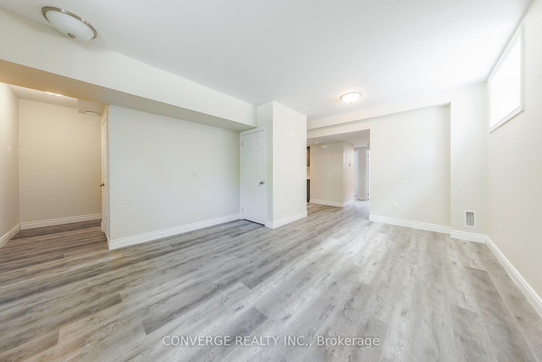 79 Hogarth St, #3
