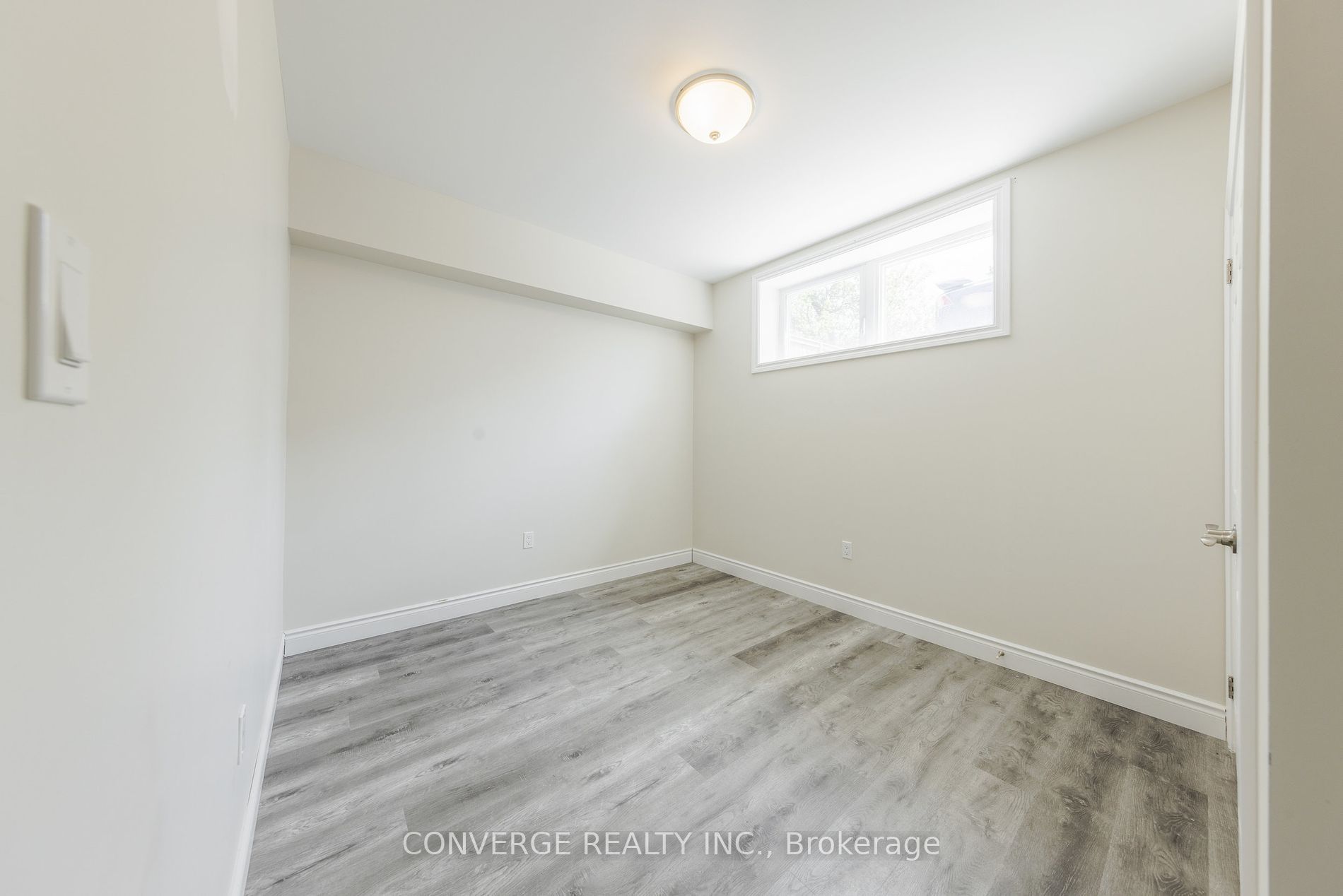 79 Hogarth St, #3