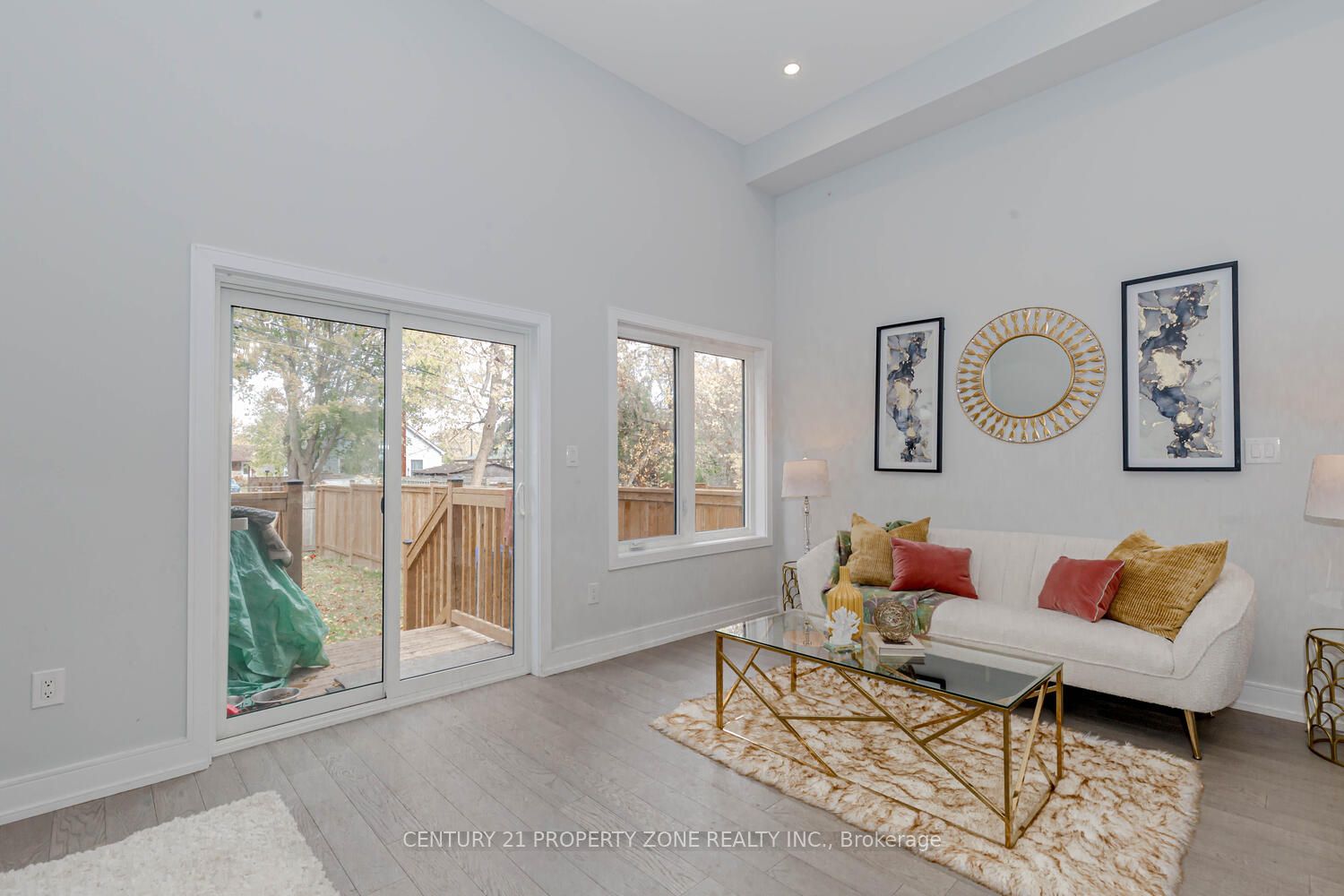 312 Anderson Ave