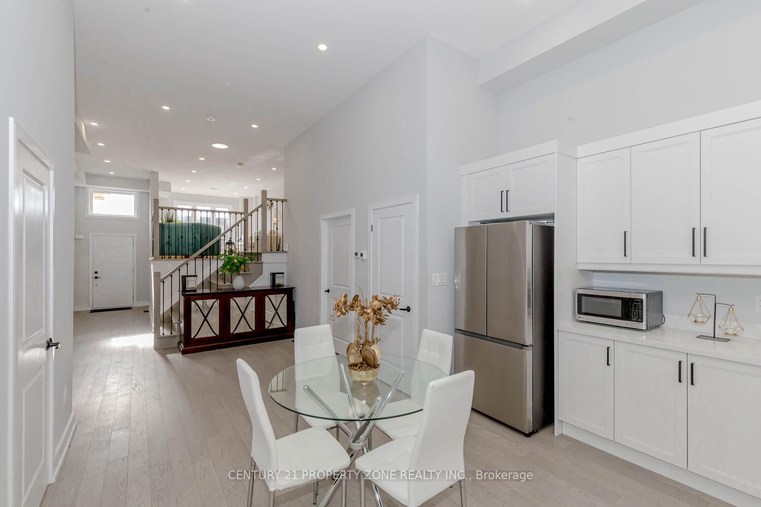 312 Anderson Ave