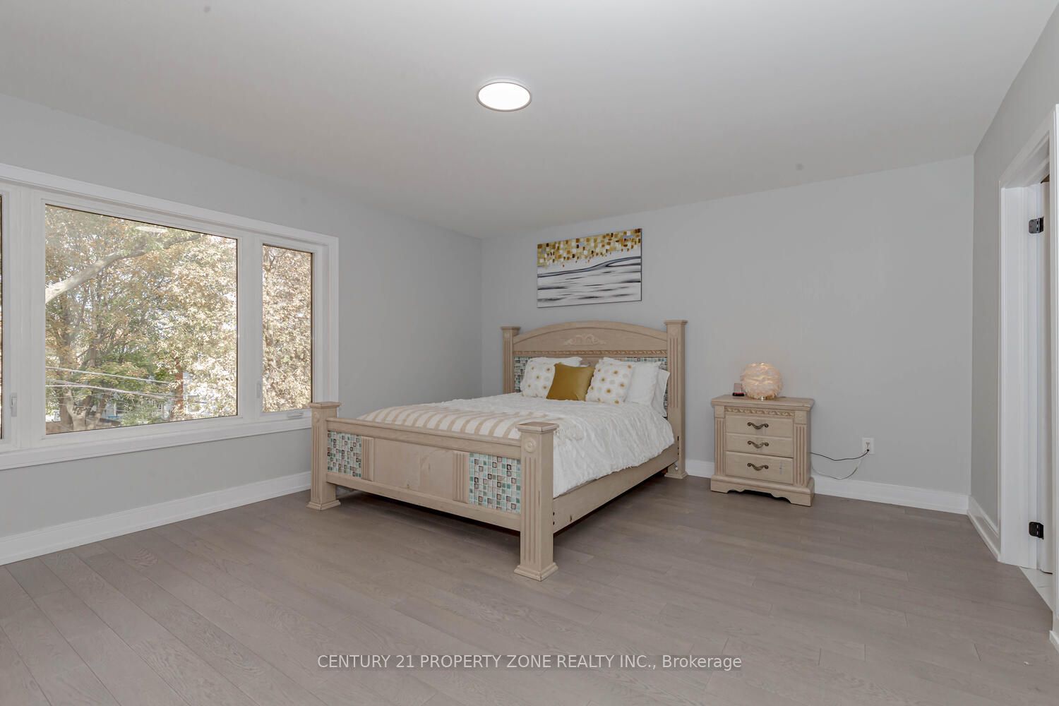 312 Anderson Ave