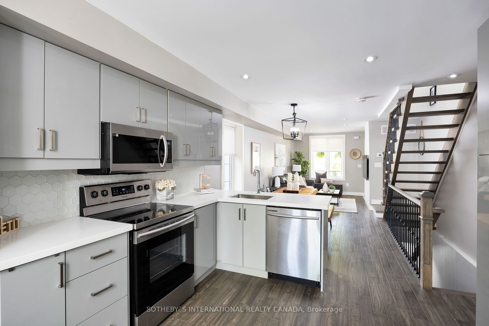 201 Torrens Ave