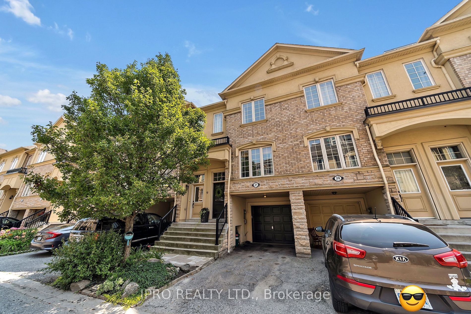 1250 St. Martins Dr, #21