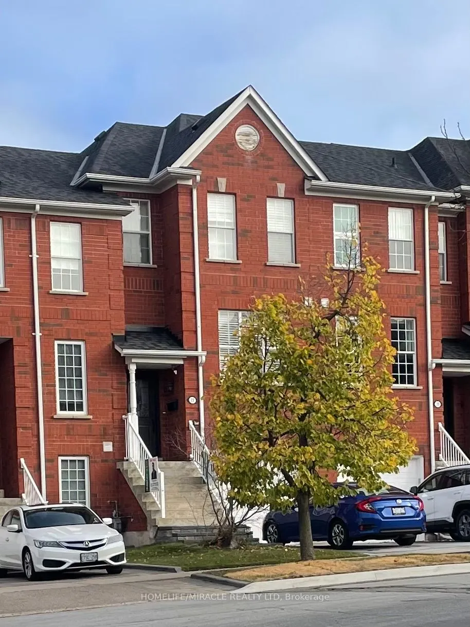 22 Exchequer Pl, #25