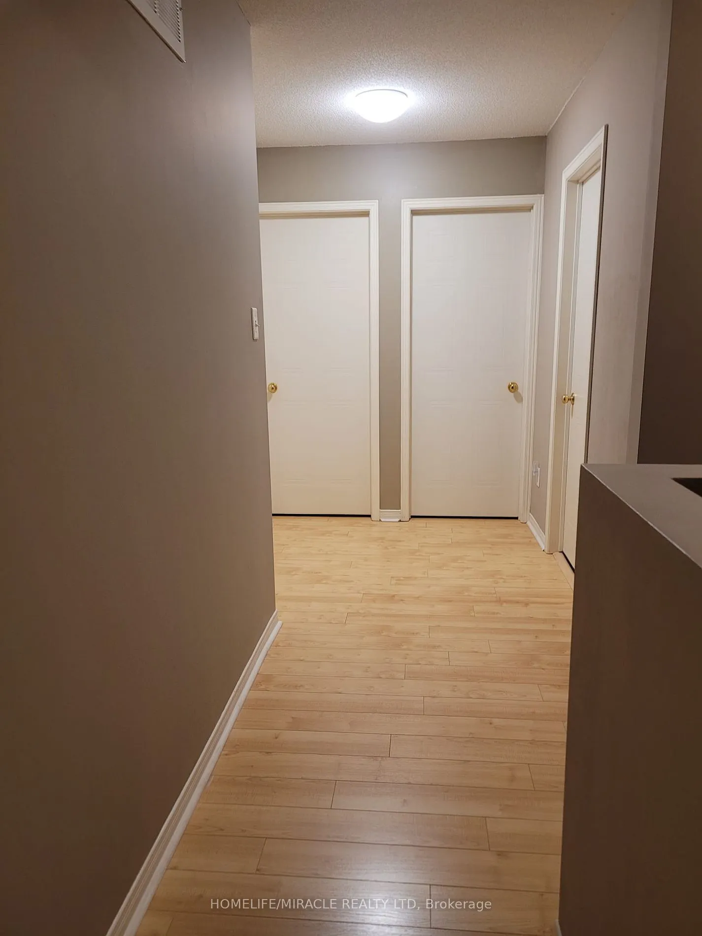 22 Exchequer Pl, #25