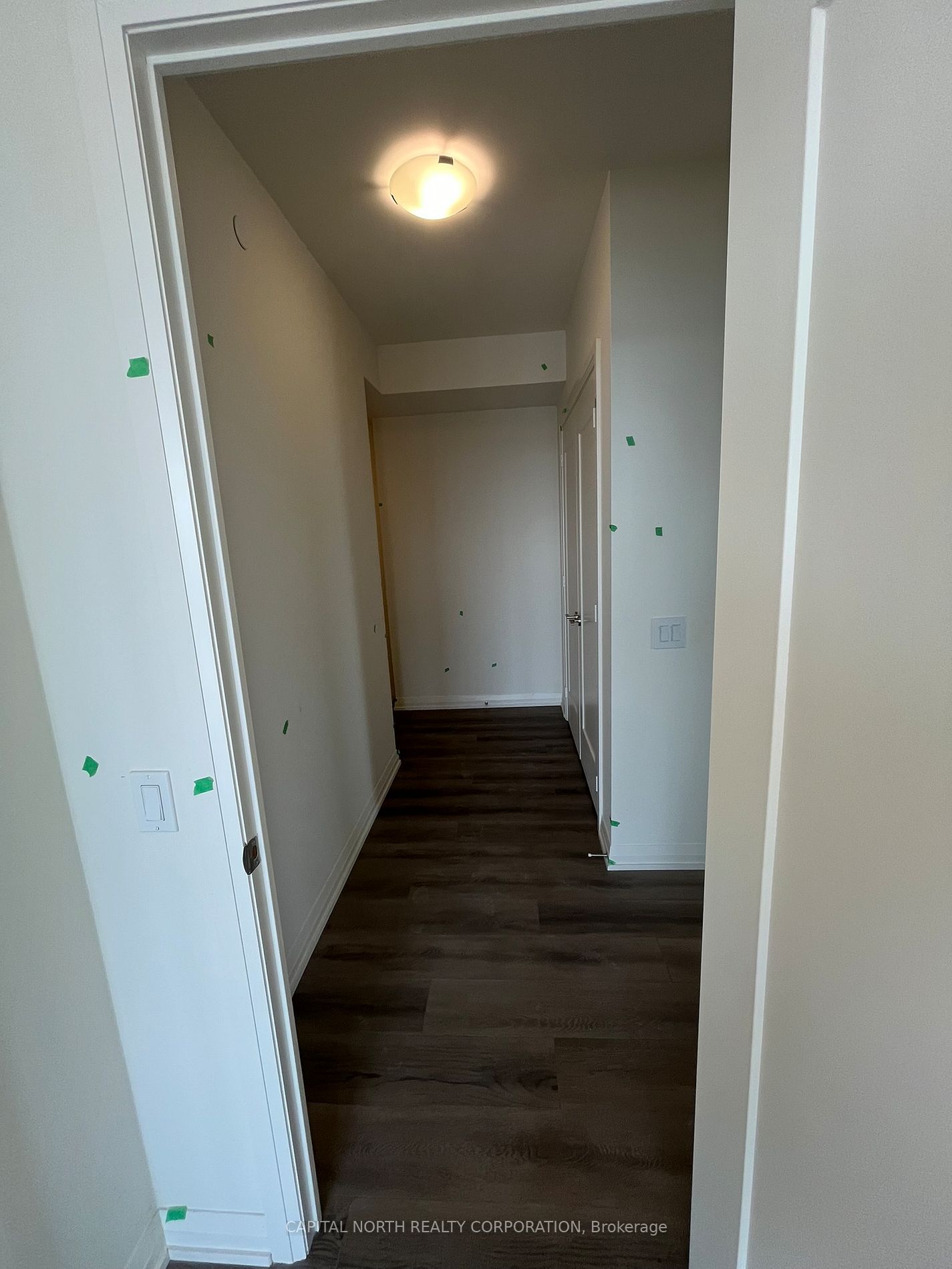 8960 Jane St, #324