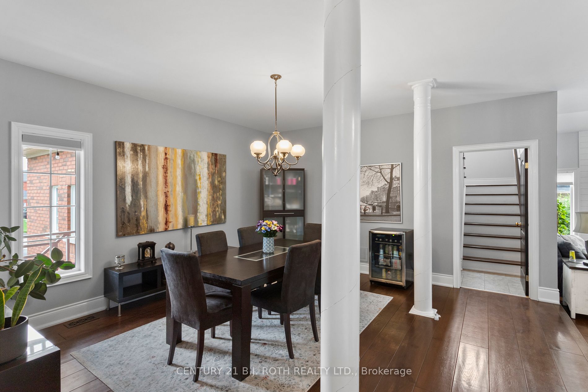 673 Chaleur Pl