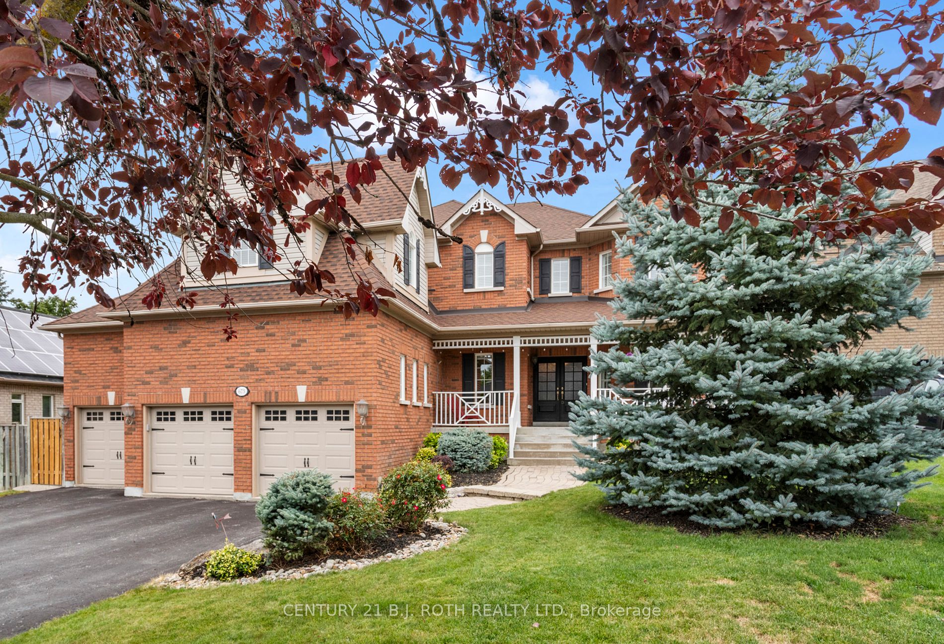 673 Chaleur Pl