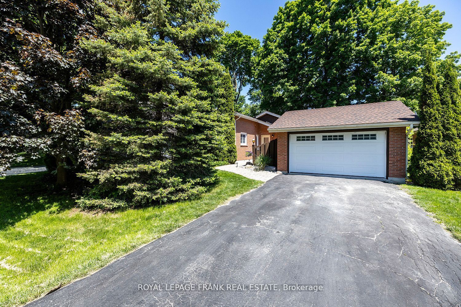 13 Country Lane