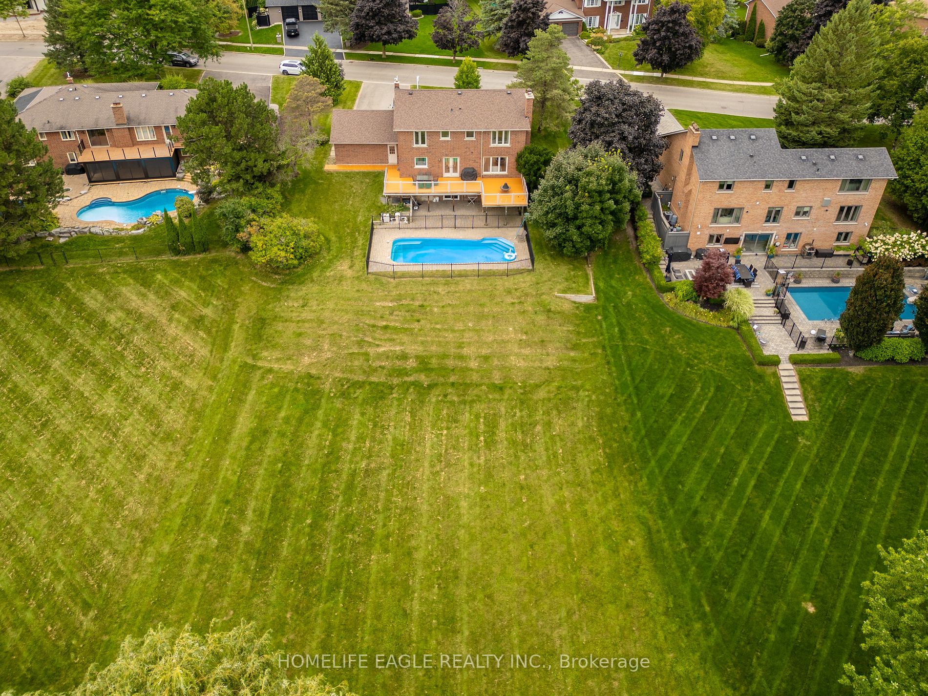 440 Warren Rd