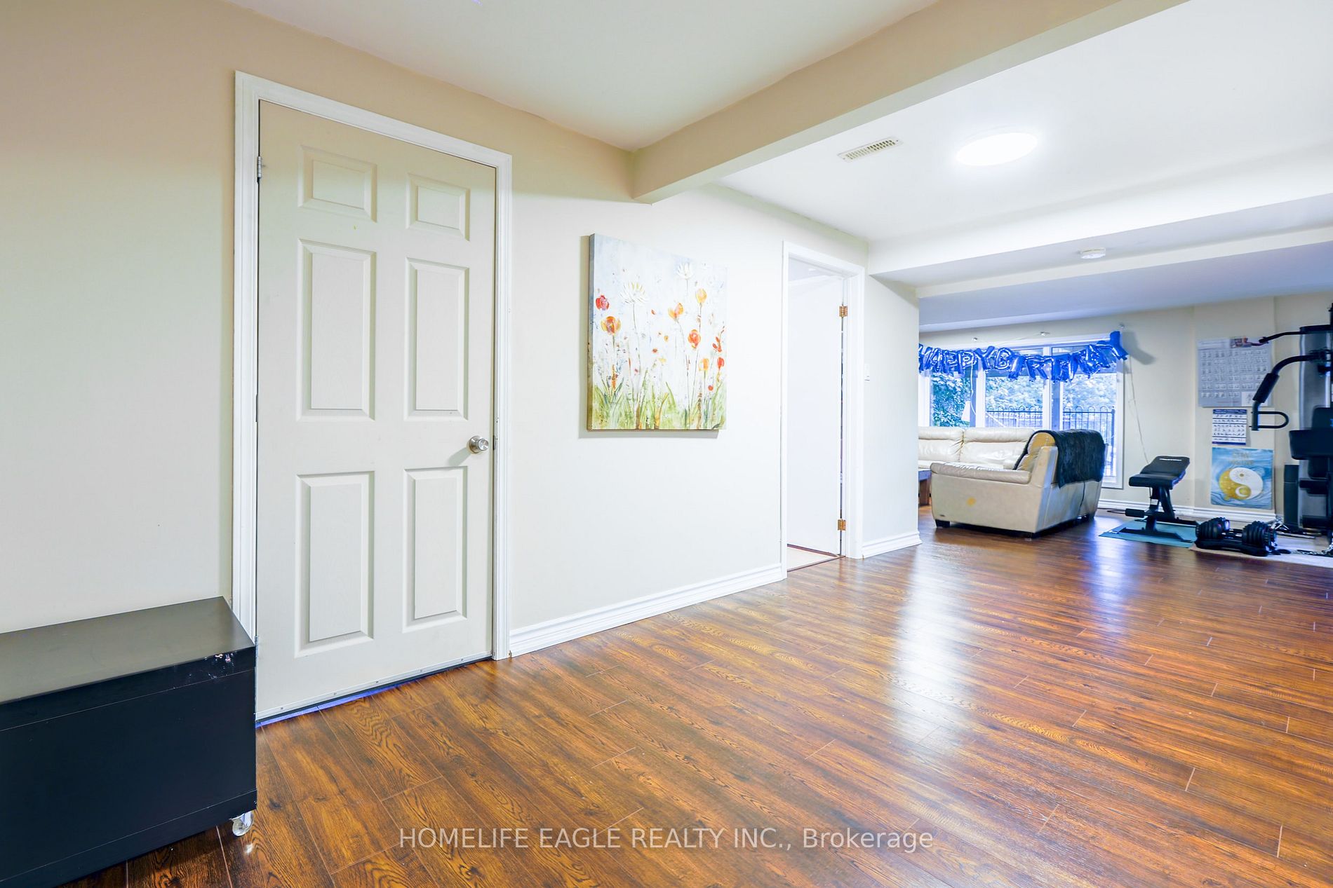 440 Warren Rd