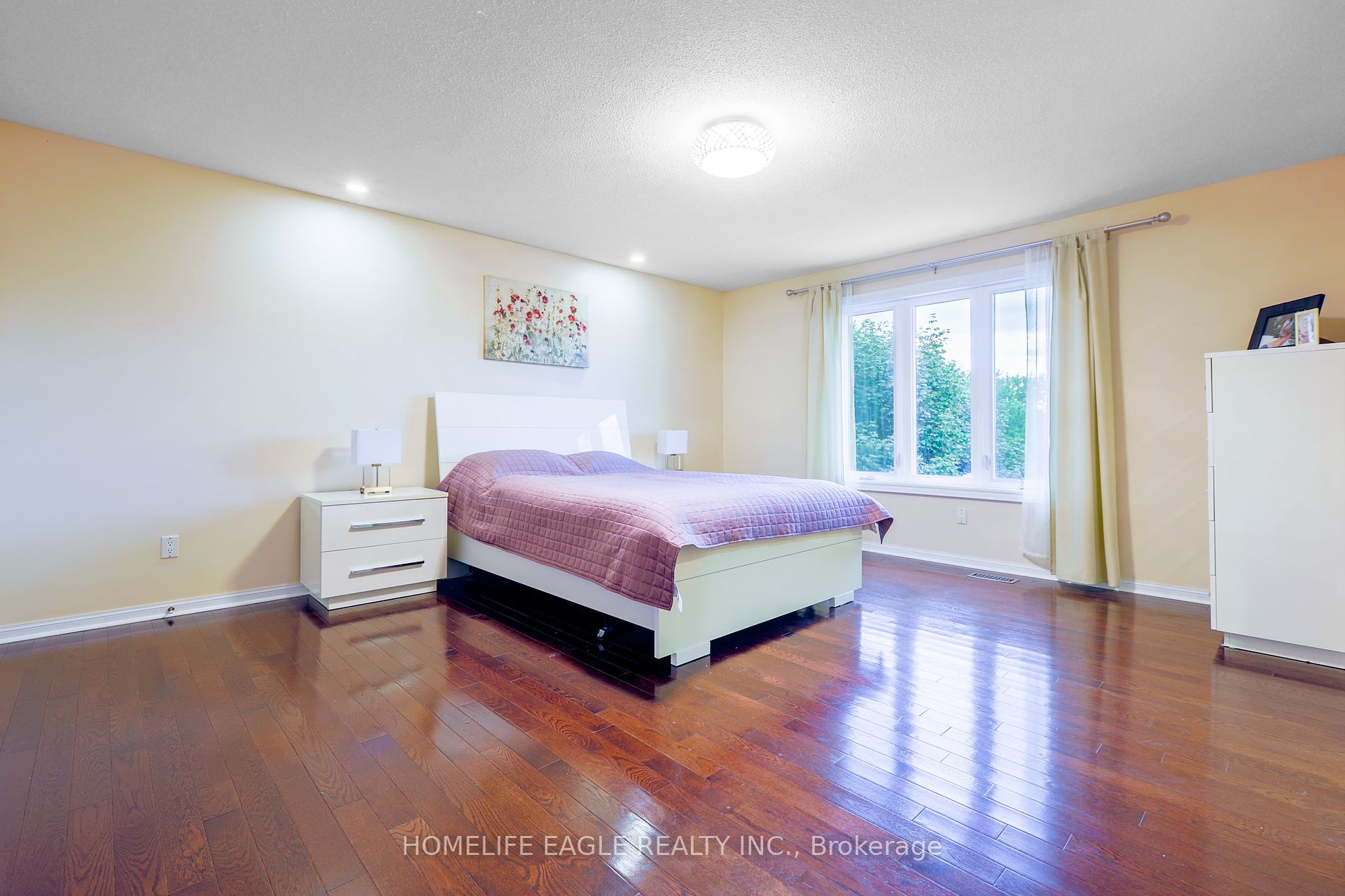 440 Warren Rd
