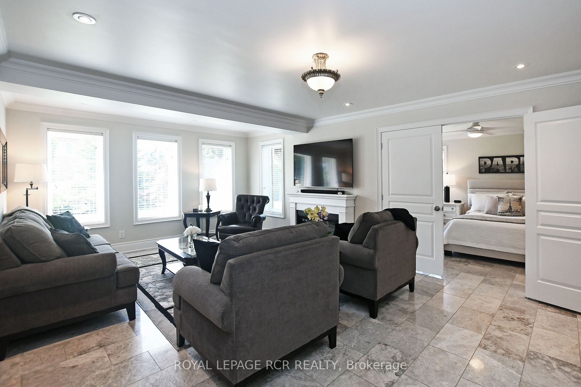 100 Woodland Hills Blvd