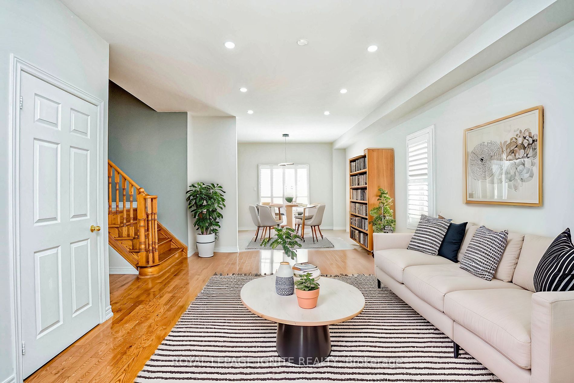 108 Ozner Cres