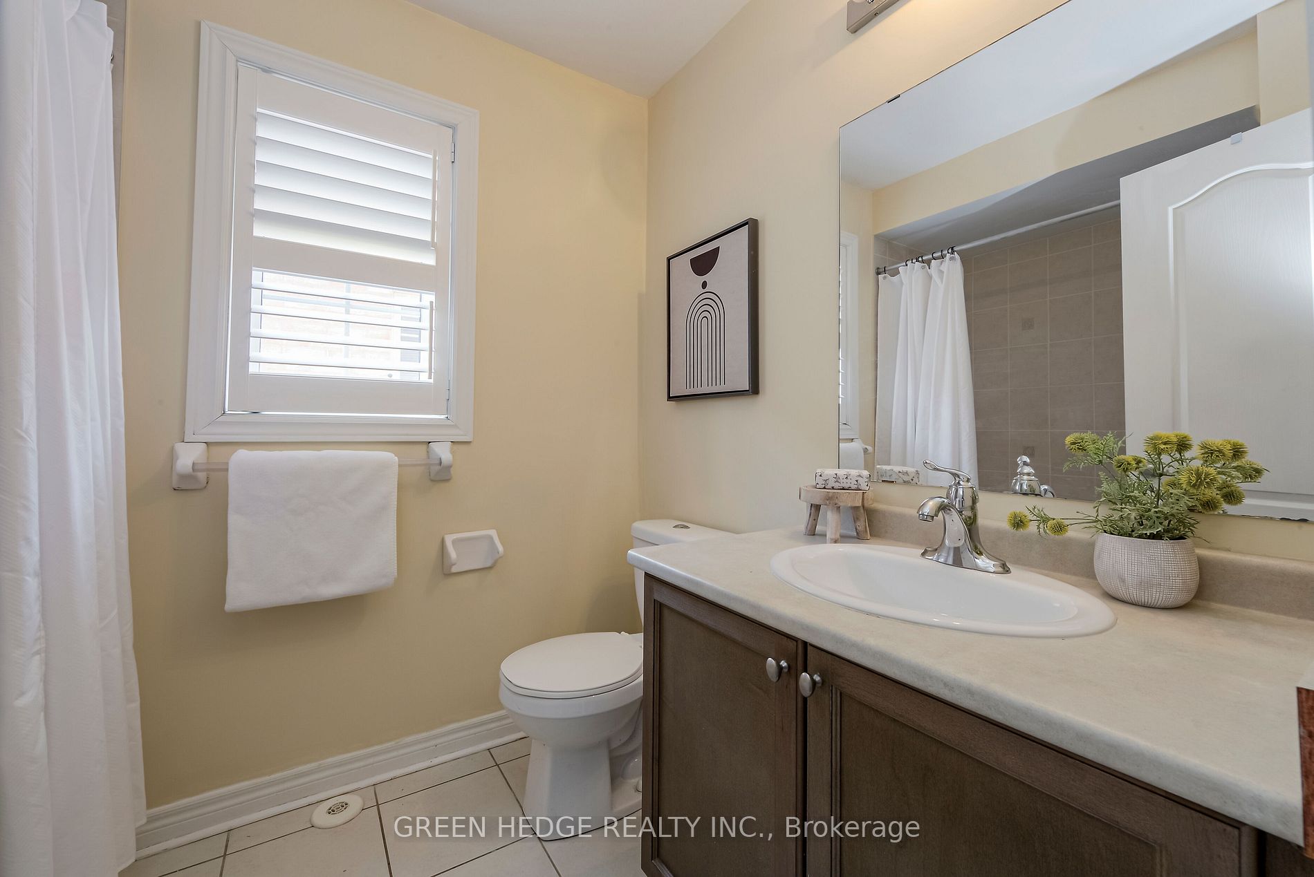 17 Ivy Stone Crt