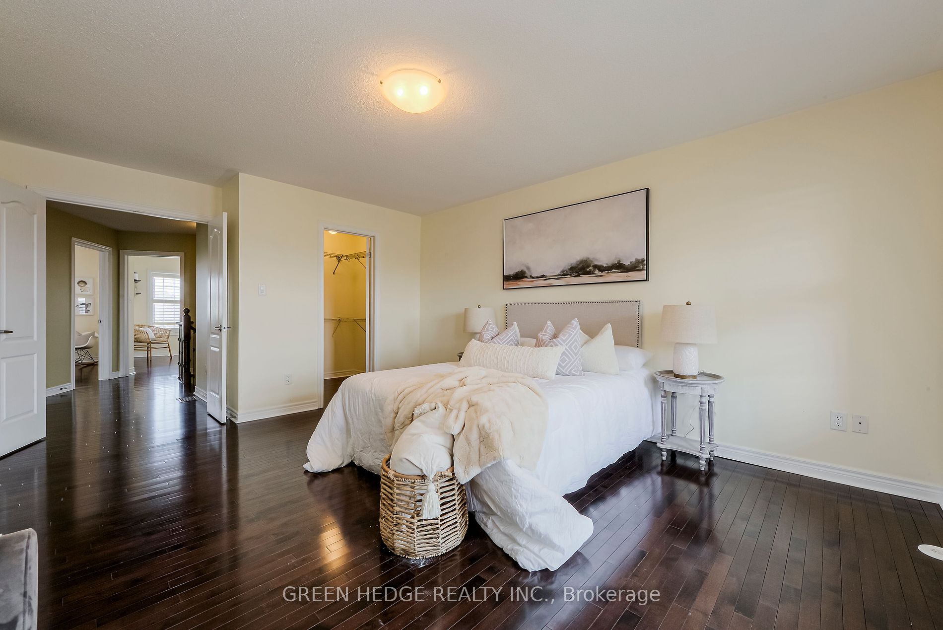 17 Ivy Stone Crt