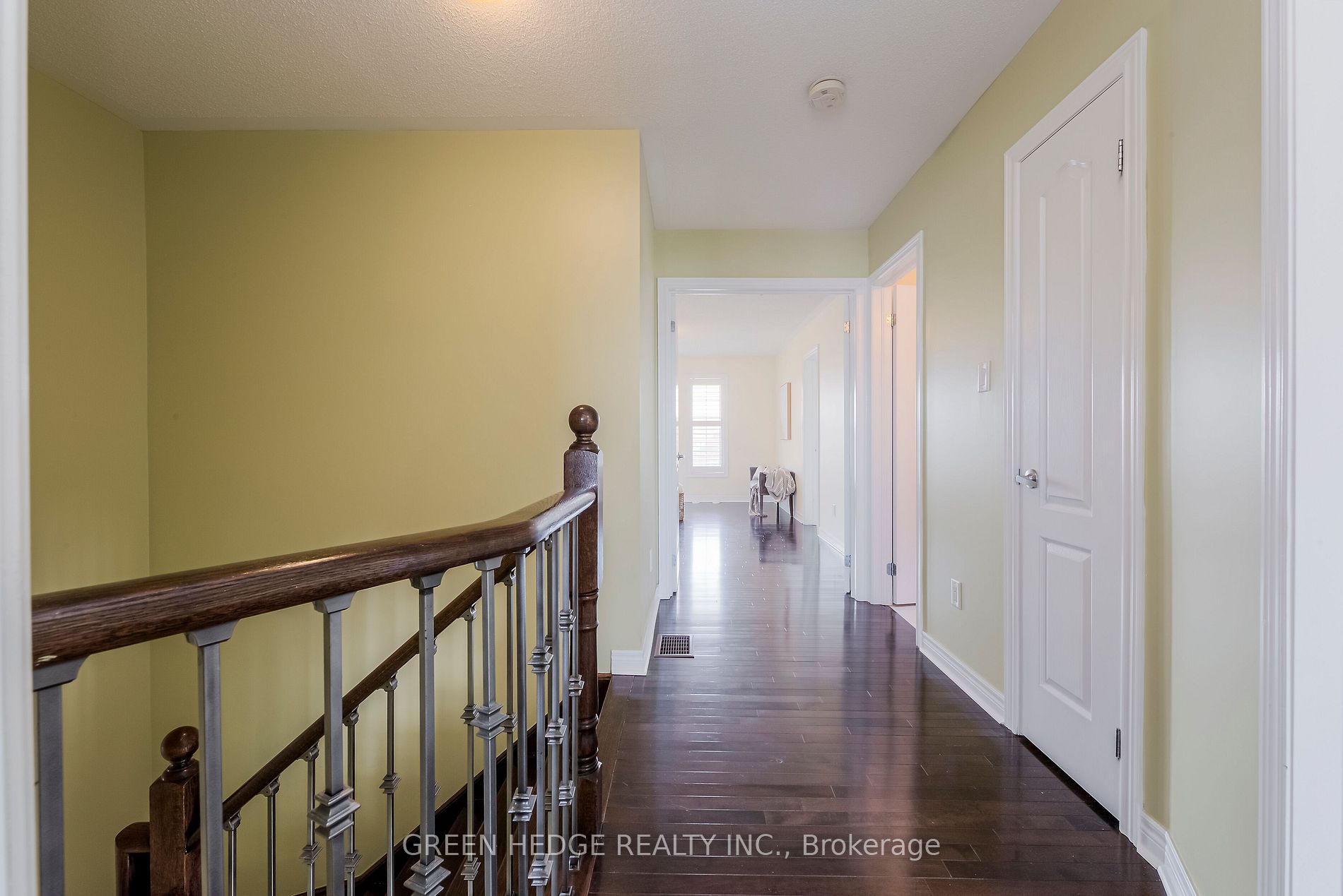 17 Ivy Stone Crt